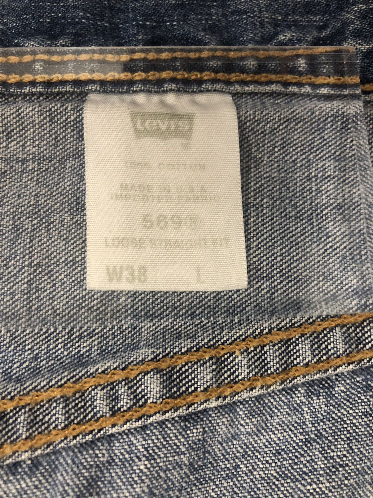 Levi's Levi's 🇺🇸 569 stonewashed vintage 90s denim shorts 38 VGC Size US 38 / EU 54 - 2 Thumbnail