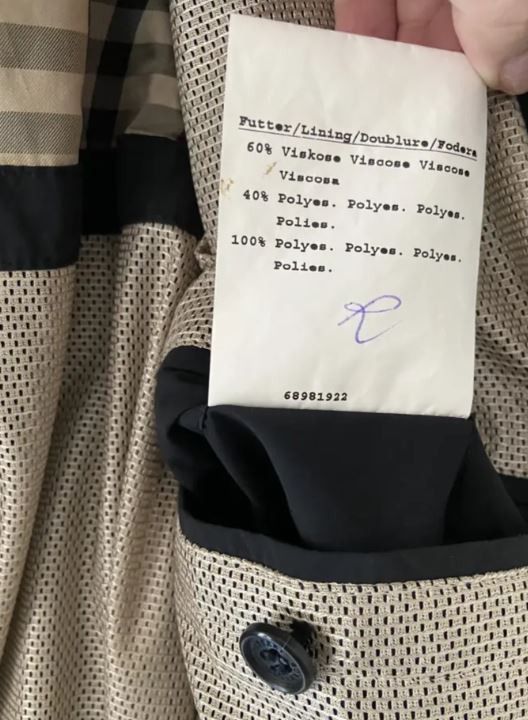 Burberry Burberry light jacket size.M Size US M / EU 48-50 / 2 - 6 Thumbnail