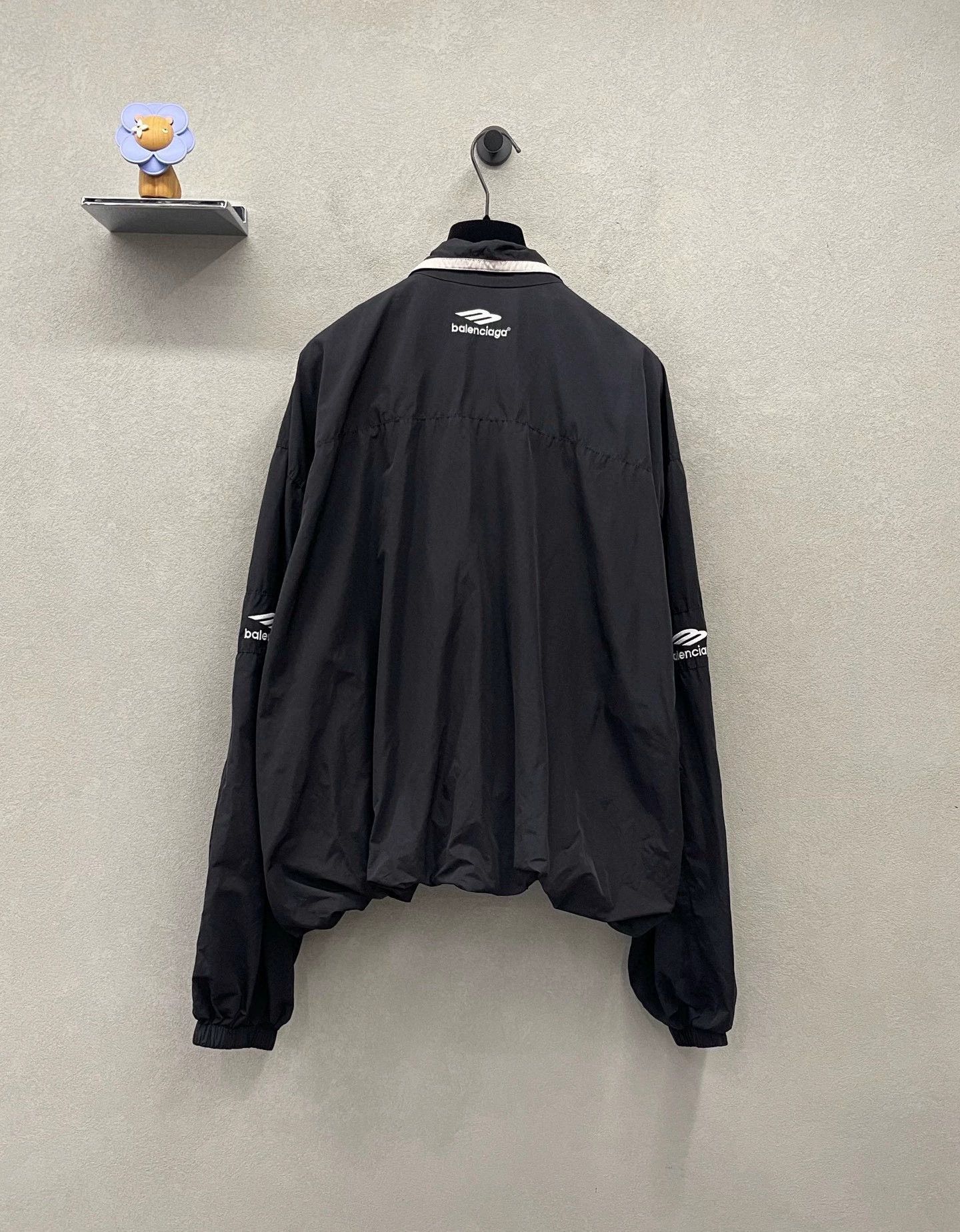 Balenciaga black balenciaga jacket with white stripes Size US S / EU 44-46 / 1 - 2 Thumbnail