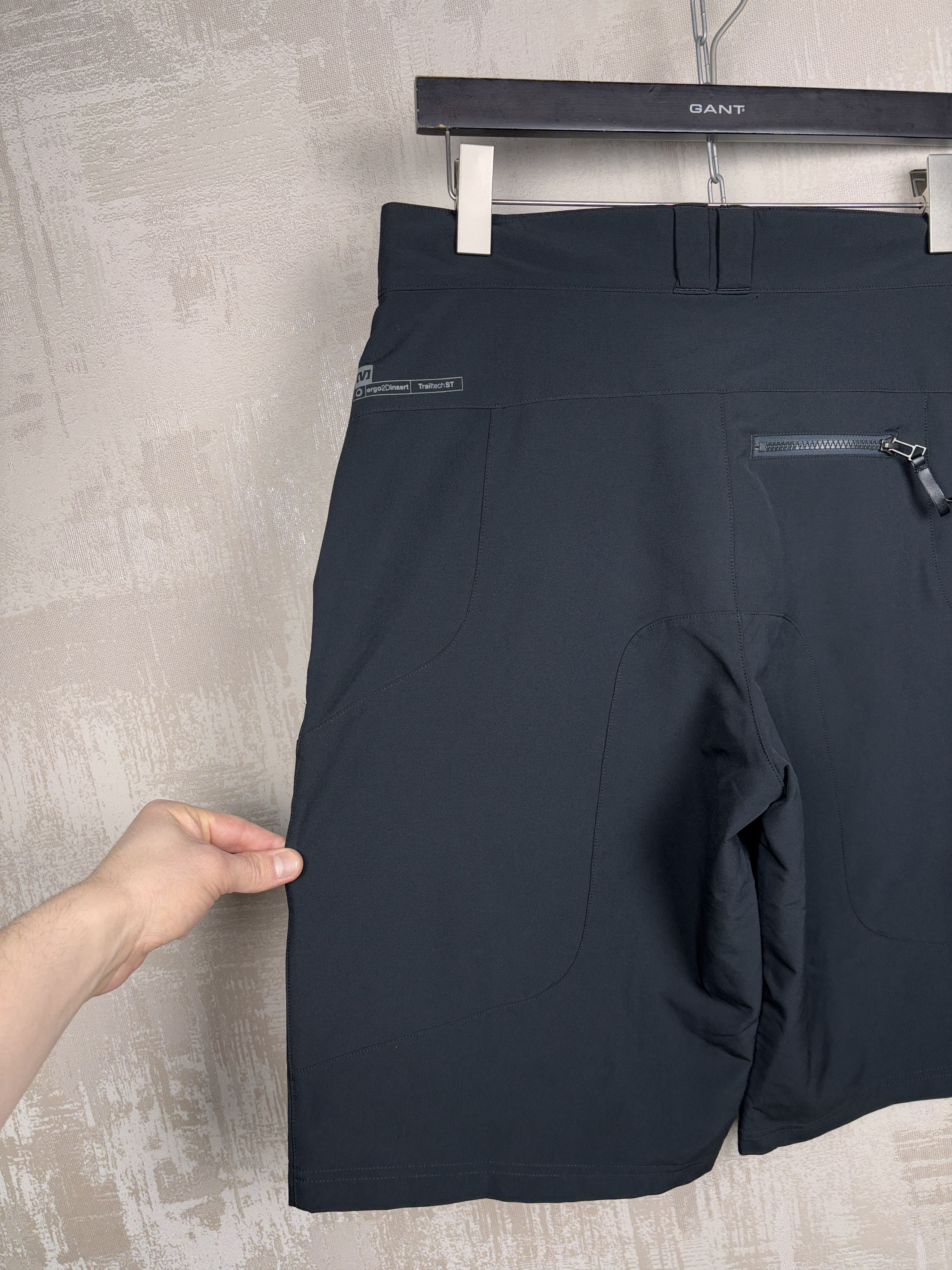 Bicycle Mavic Ride Better Cycling Bike Shorts Men's Black Size US 32 / EU 48 - 11 Thumbnail