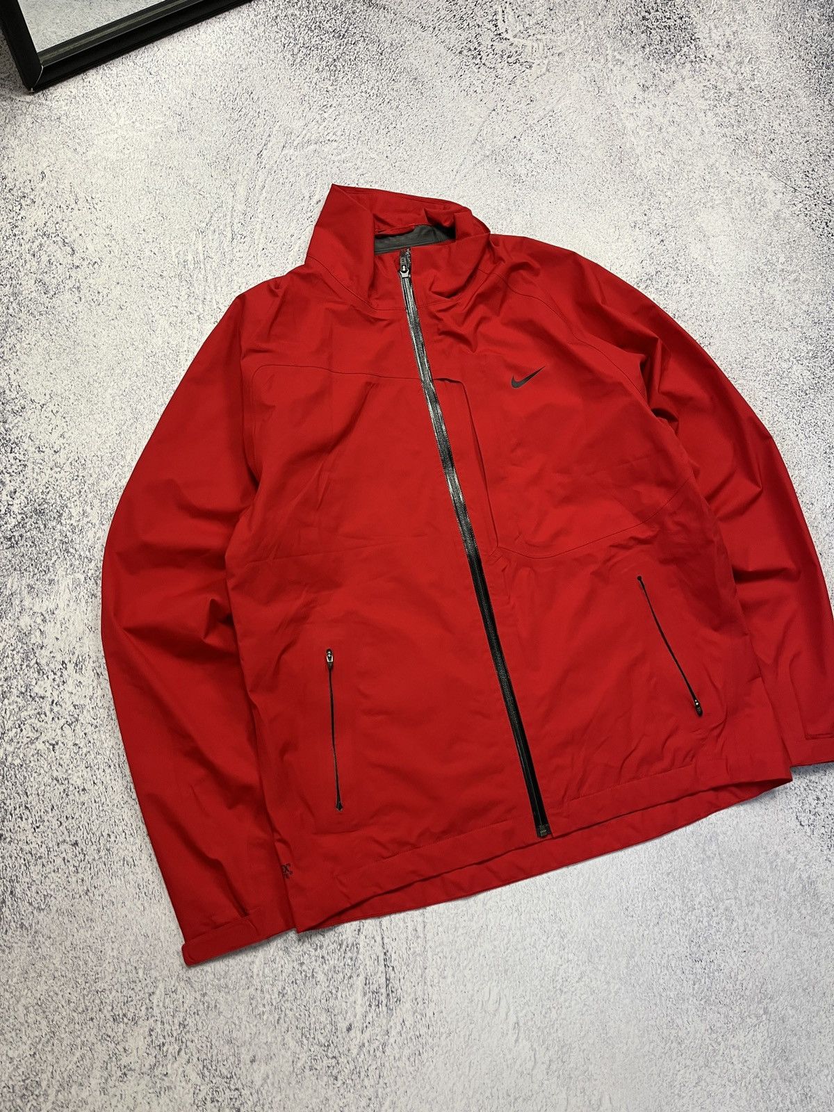 Nike NIKE Golf Jacket Red Gore-Tex Vintage Y2K Outdoor Life Size US M / EU 48-50 / 2 - 5 Thumbnail