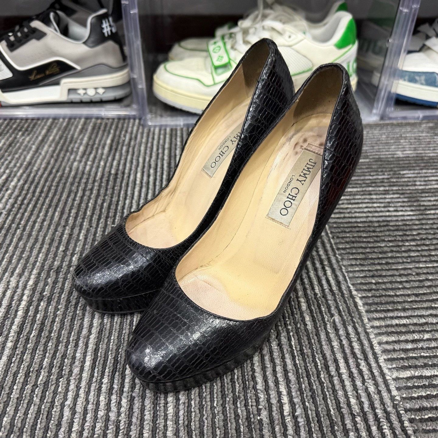 Jimmy Choo Jimmy Choo Animal Print Lowtop Sneakers us_6 Women Size US 6 / IT 36 - 1 Thumbnail