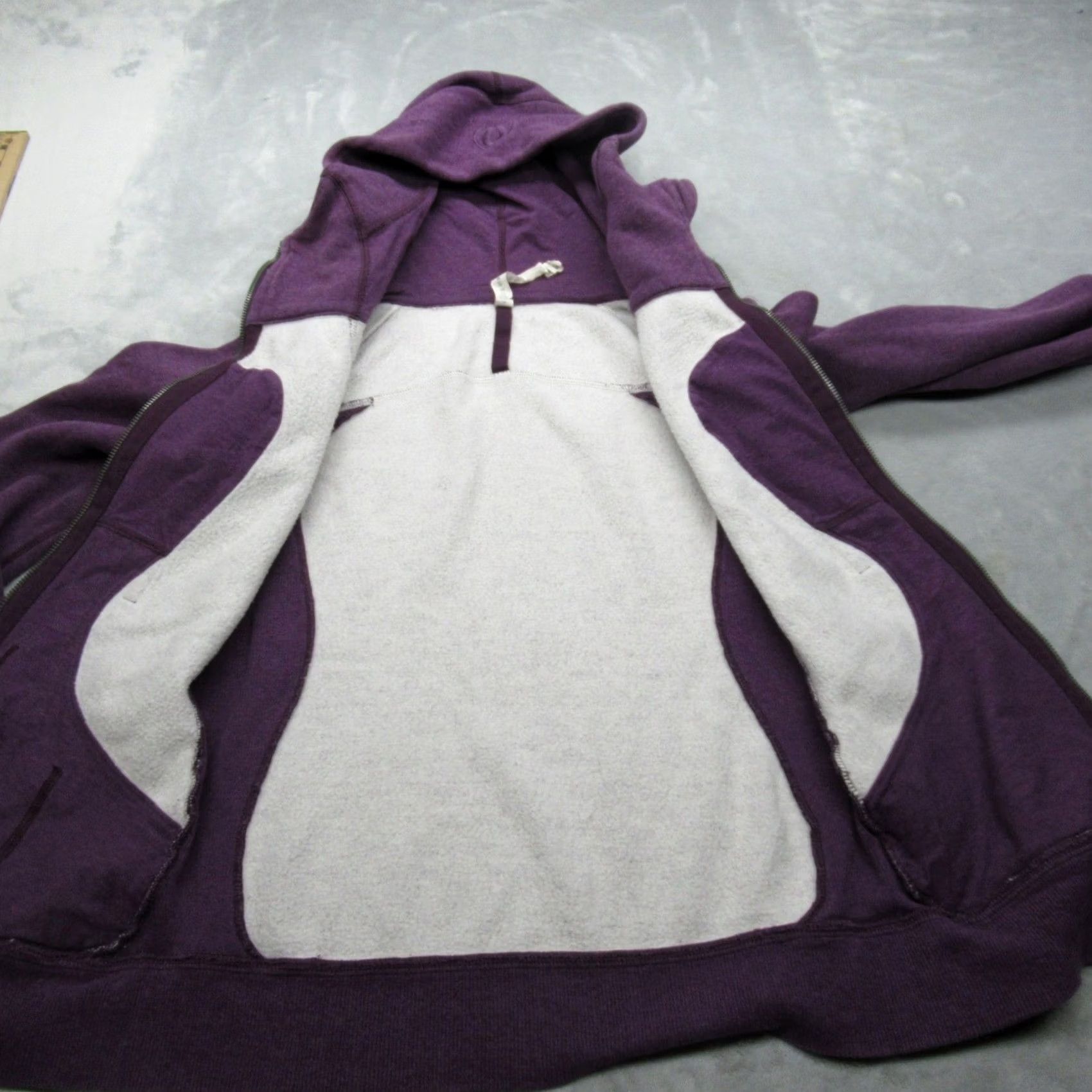 Lululemon Lululemon Athletica Scuba Hoodie Womens 6 Purple Fleece Full Zip Thumbholes Size M / US 6-8 / IT 42-44 - 3 Thumbnail