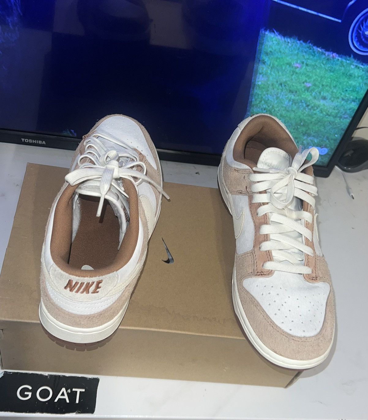 Nike “Medium curry” low dunks Size US 9.5 / EU 42-43 - 3 Thumbnail