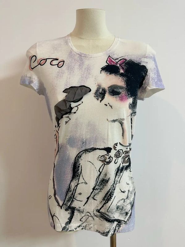 Chanel Chanel Multicolor Graphic Cotton T-shirt 0089 Size XS / US 0-2 / IT 36-38 - 1 Thumbnail