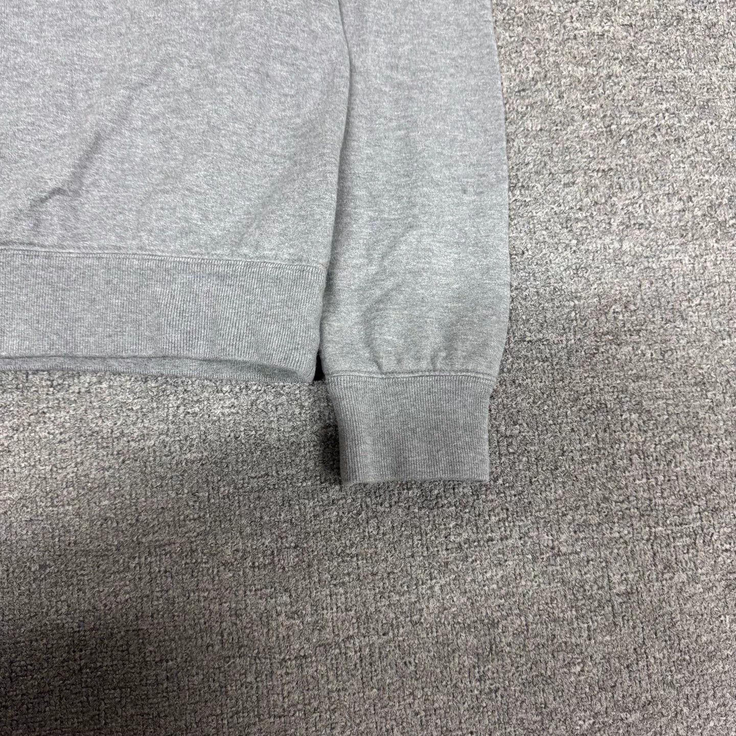 Prada Prada crewneck logo sweatshirt S Size US S / EU 44-46 / 1 - 5 Thumbnail