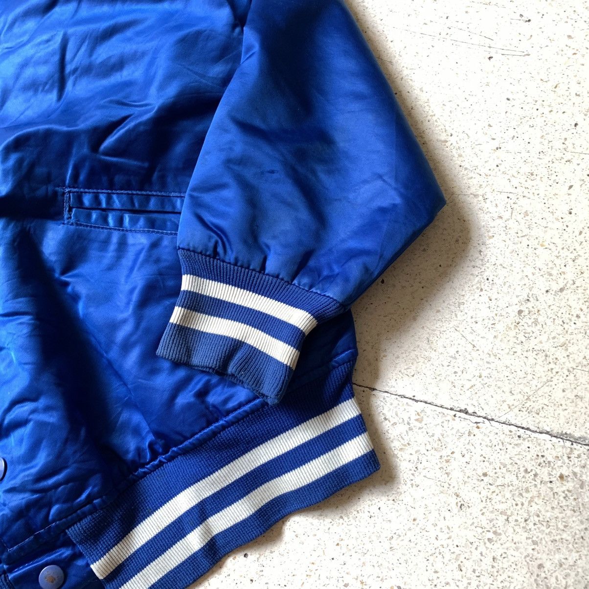 MLB Vtg 90s La Dodgers Bomber Jacket Size US L / EU 52-54 / 3 - 6 Thumbnail