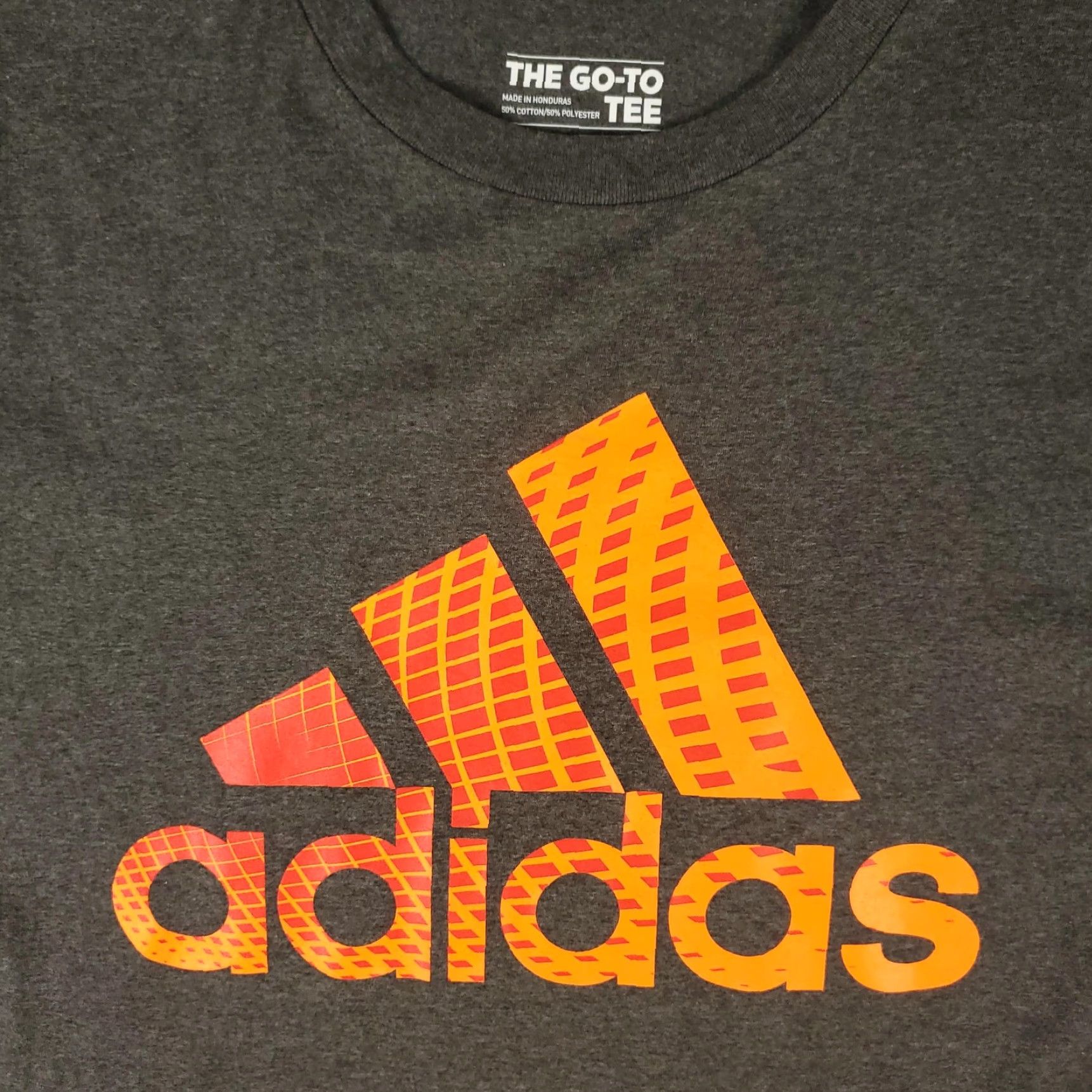 Adidas Adidas Shirt Mens Medium Athletic Tee The Go-To Graphic Polyester Performance Shirt Size US M / EU 48-50 / 2 - 2 Thumbnail
