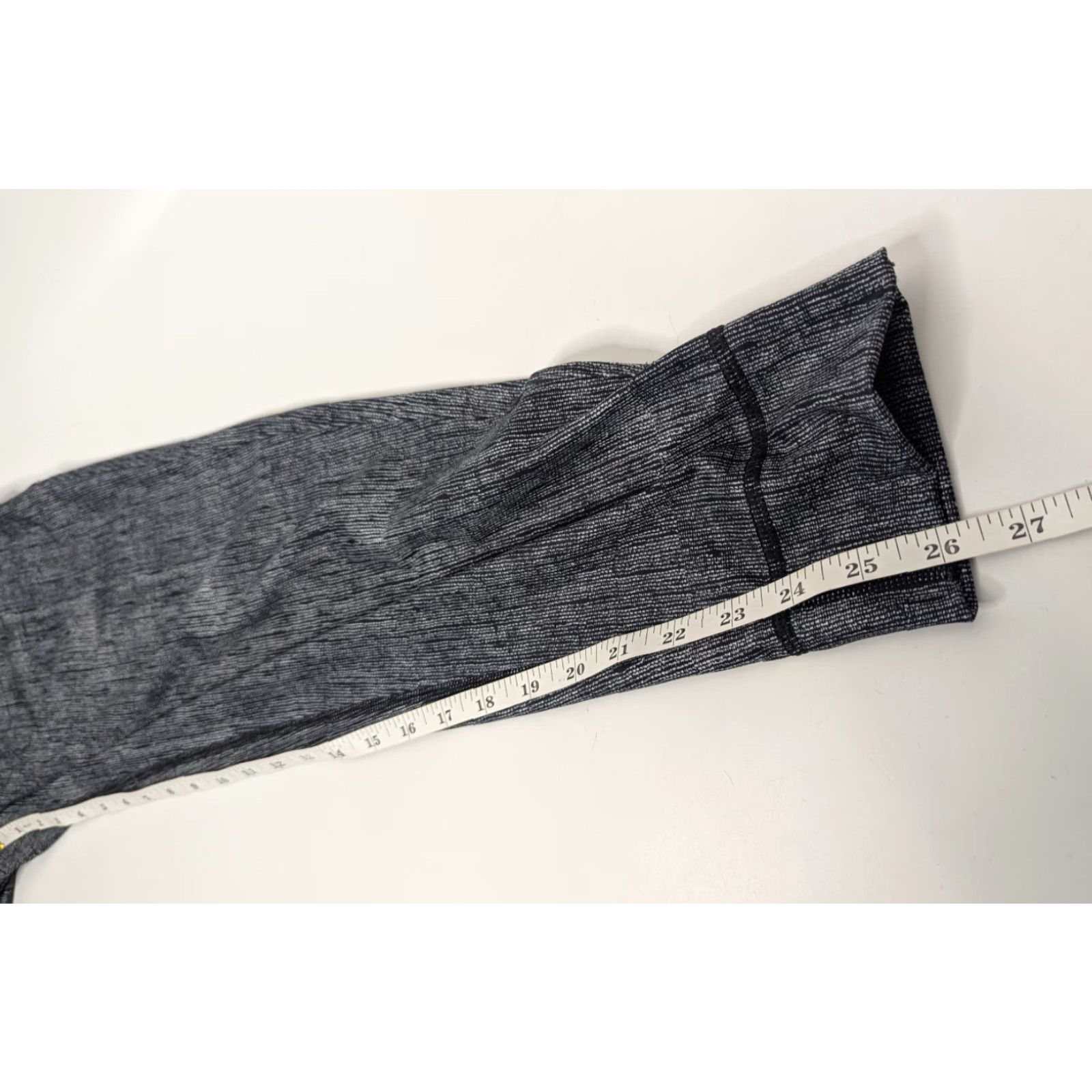 Lululemon LULULEMON Jet Crop Luxtreme Pants Gray Black Drawstring Jogger Size 4 Pockets Moisture Wicking Slim Tapered Athleisure Womens Size 27" / US 4 / IT 40 - 5 Thumbnail