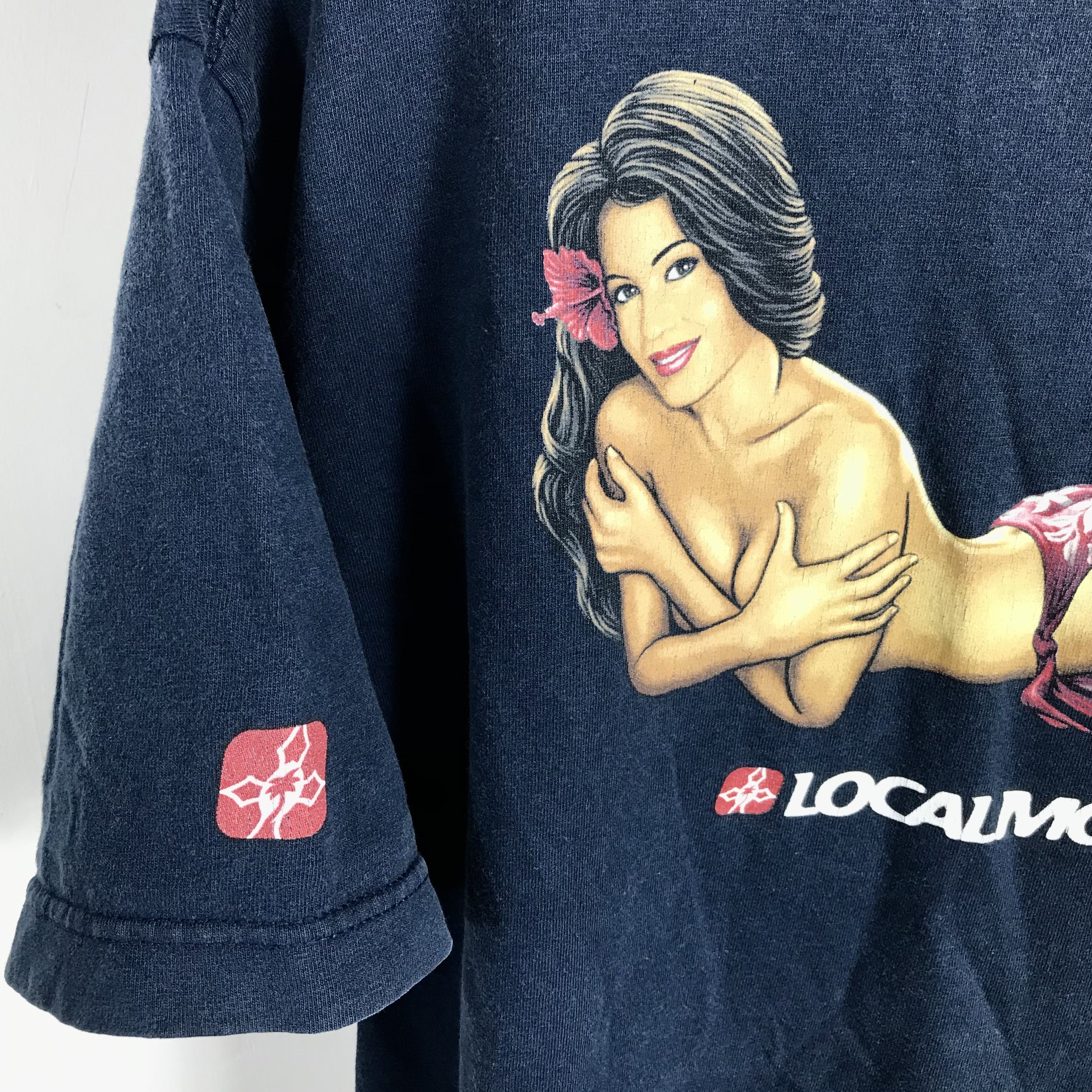 Vintage Vintage LOCAL MOTION T Shirt Girl Surfing Size US L / EU 52-54 / 3 - 4 Thumbnail