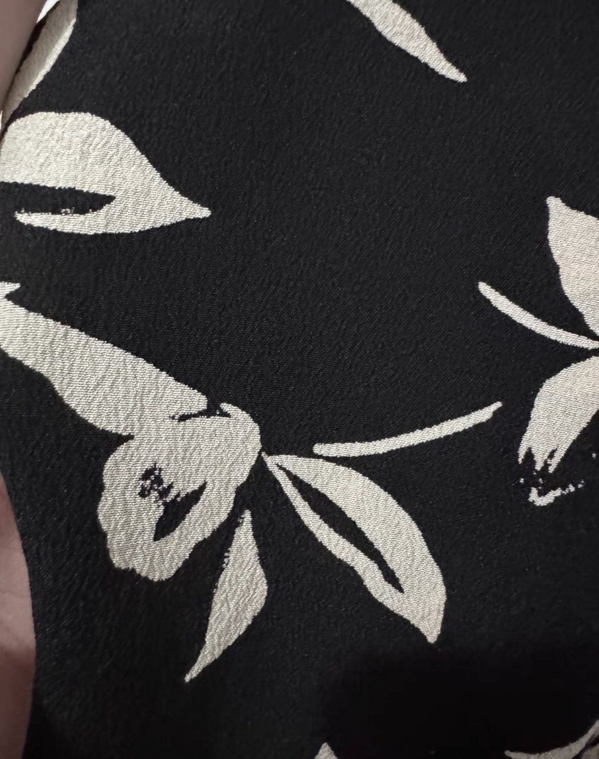 Saint Laurent Paris SLP 21SS Runway All-Over Wild Orchid Print Silk Shirt Size US M / EU 48-50 / 2 - 5 Thumbnail