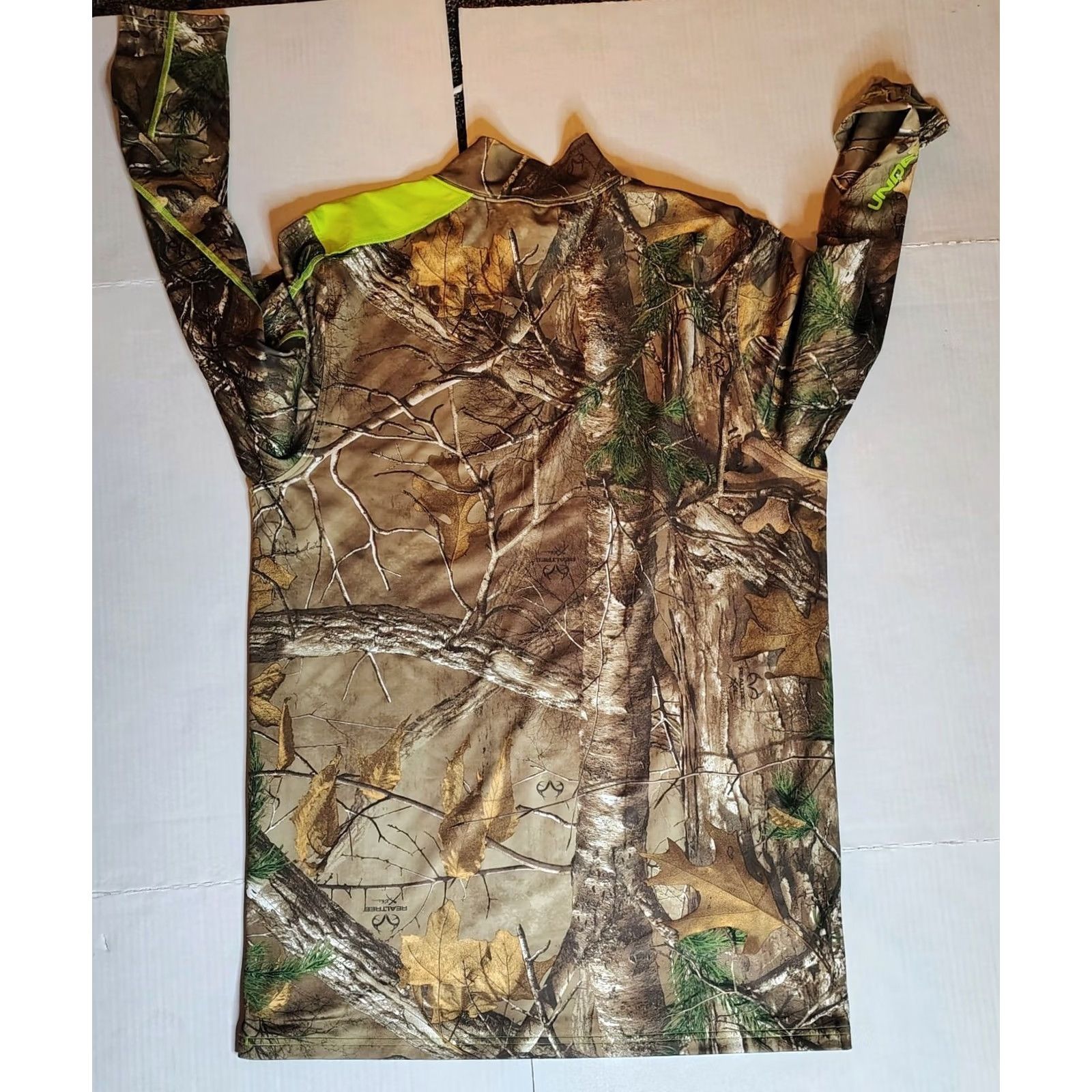 Under Armour Under Armour ColdGear Shirt Mens 2XL Compression Scent Control Real Tree Camo Size US XXL / EU 58 / 5 - 3 Thumbnail