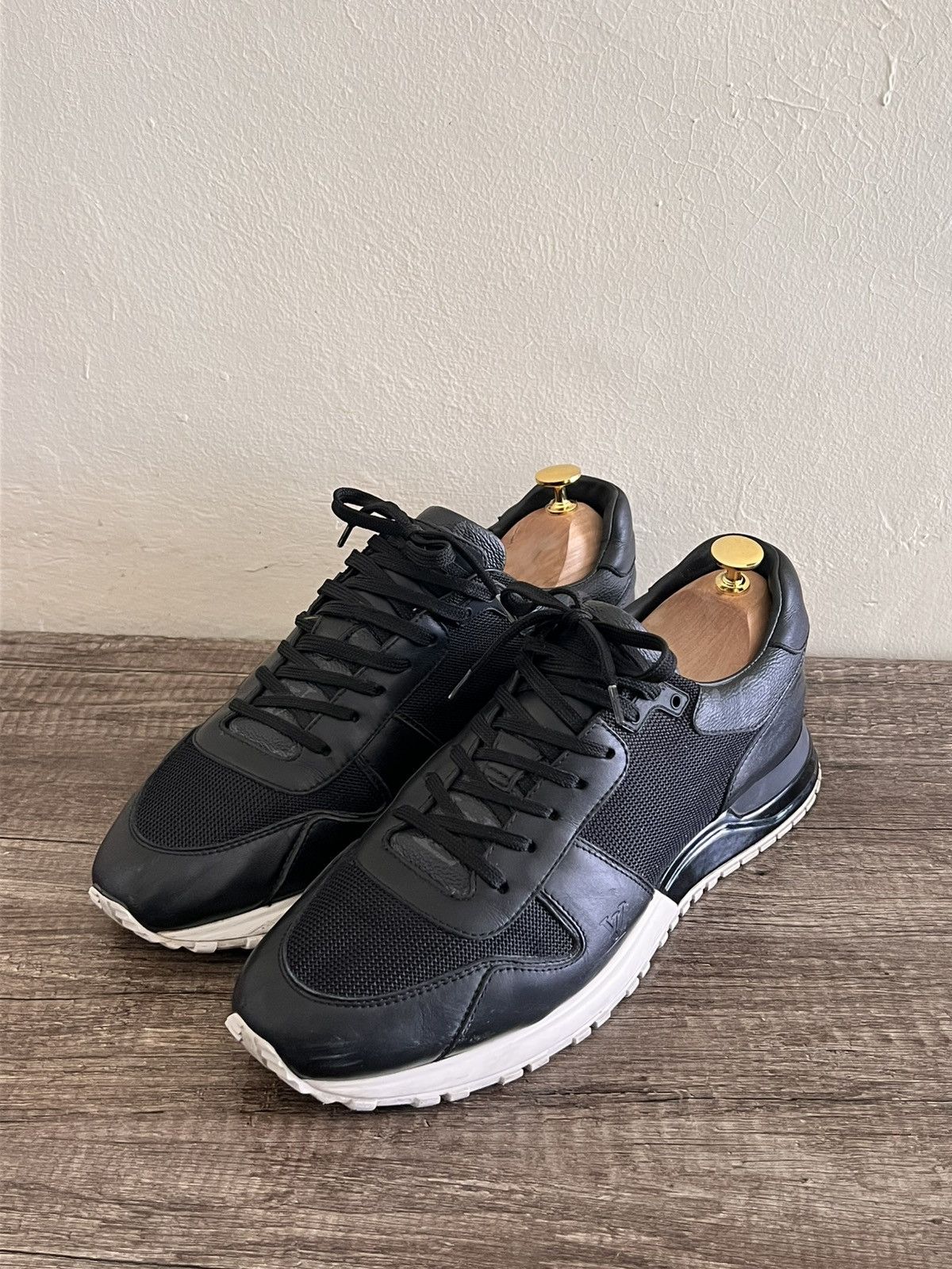 Louis Vuitton Run Away Sneakers - Black / White Size US 10.5 / EU 43-44 - 3 Thumbnail