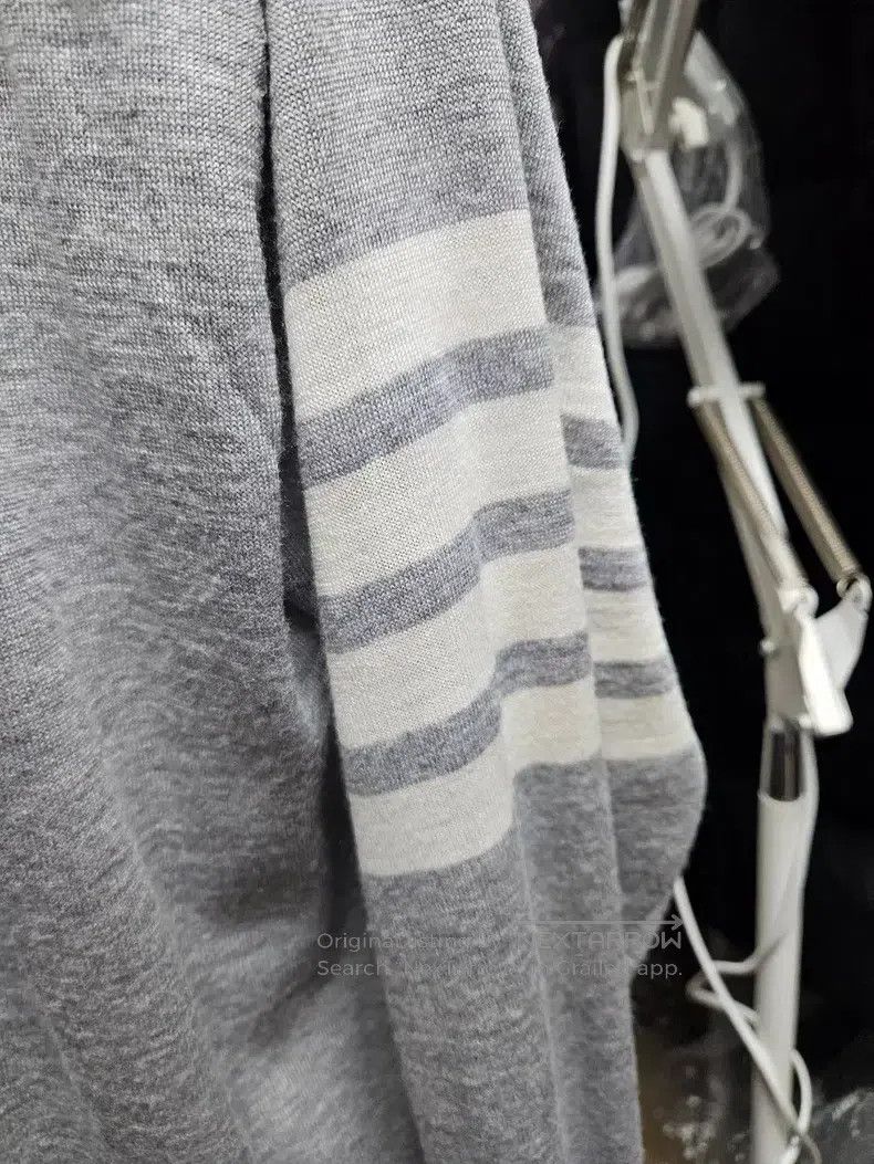 Thom Browne Thom Browne Wool Cardigan Size US XL / EU 56 / 4 - 3 Thumbnail