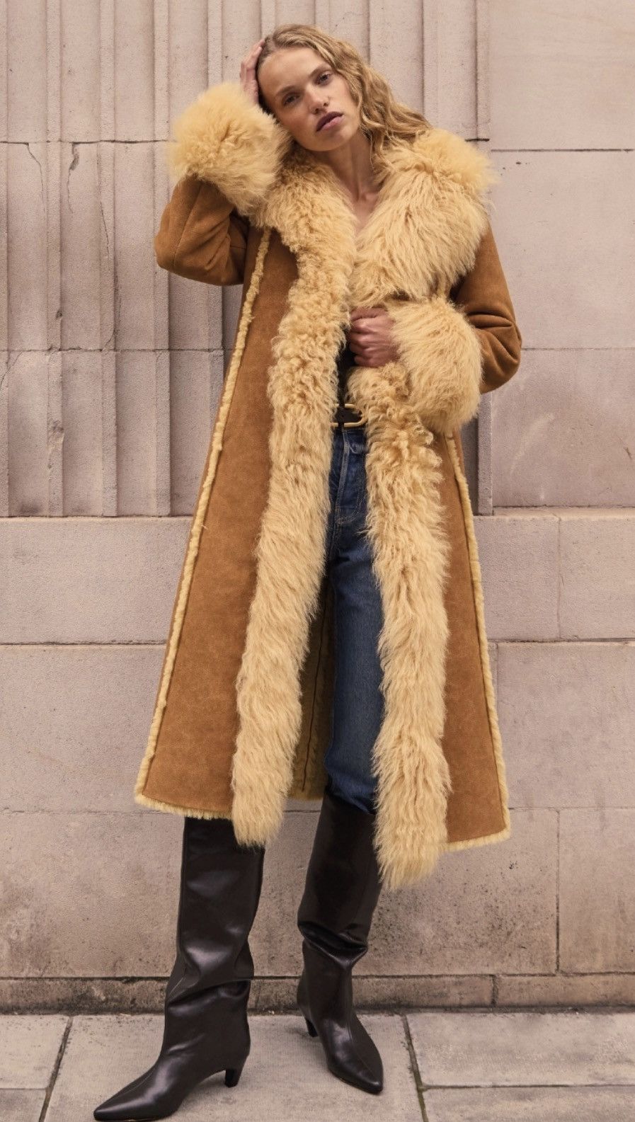 Other Indie 70's Tan Lambskin Shearling Trim Longline Coat Size M / US 6-8 / IT 42-44 - 1 Thumbnail