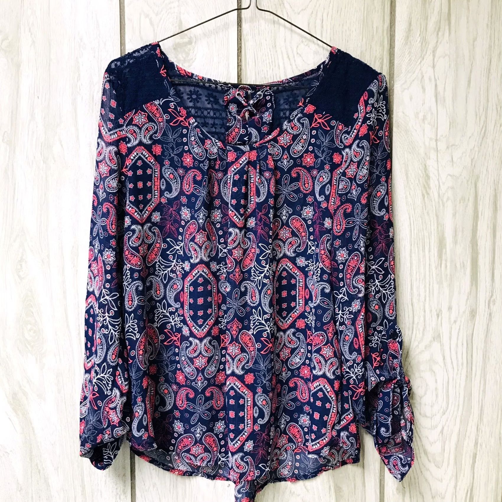 Vintage VINTAGE Miss Daisy Women Paisley Loose Pullover Long Sleeve Blouse M Blue Womens Blouse Size M / US 6-8 / IT 42-44 - 2 Thumbnail