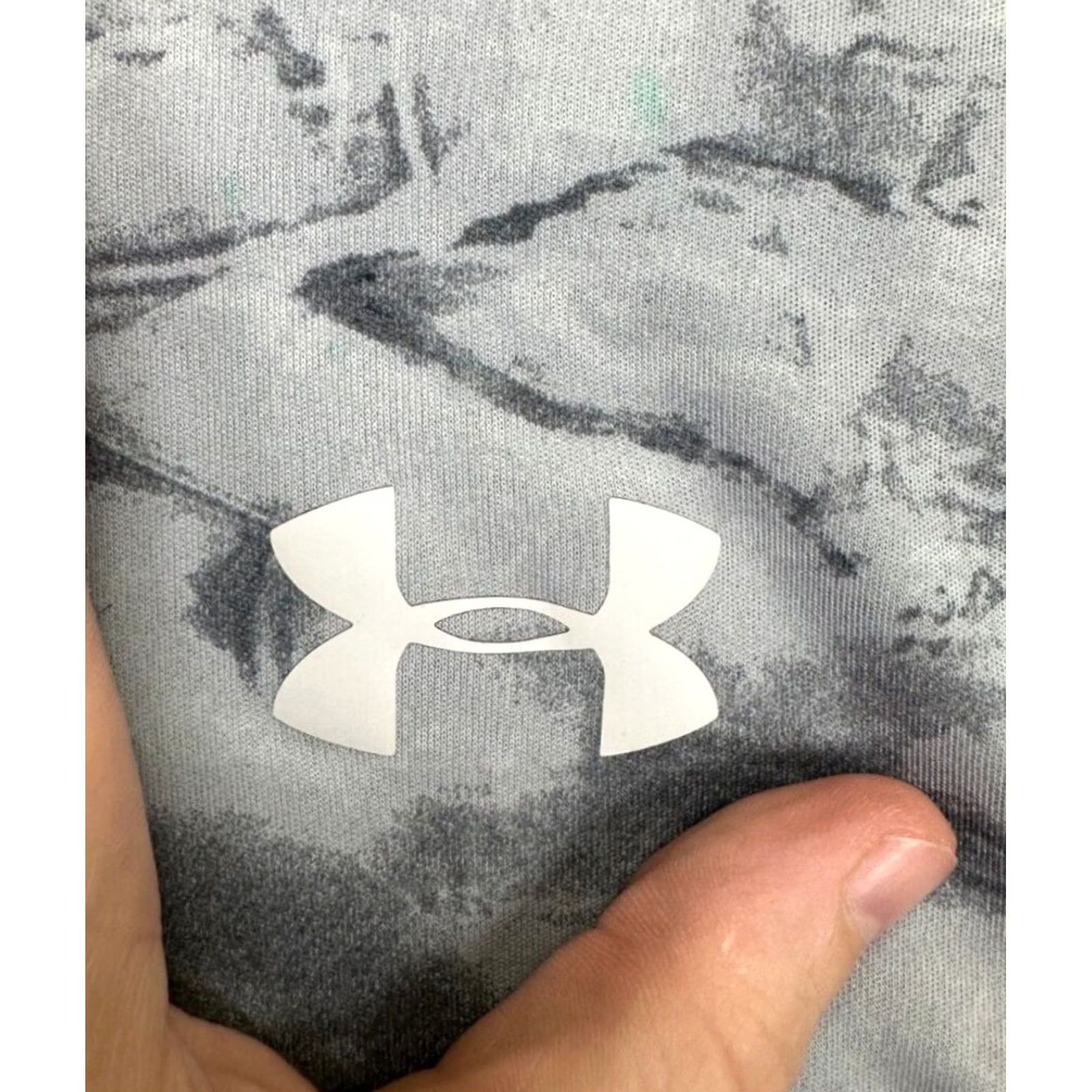 Under Armour Under Armour HeatGear Shirt Mens Medium Gray Camo Lacrosse Athletic All America Crew Neck Long Sleeve Logo Size US M / EU 48-50 / 2 - 6 Thumbnail