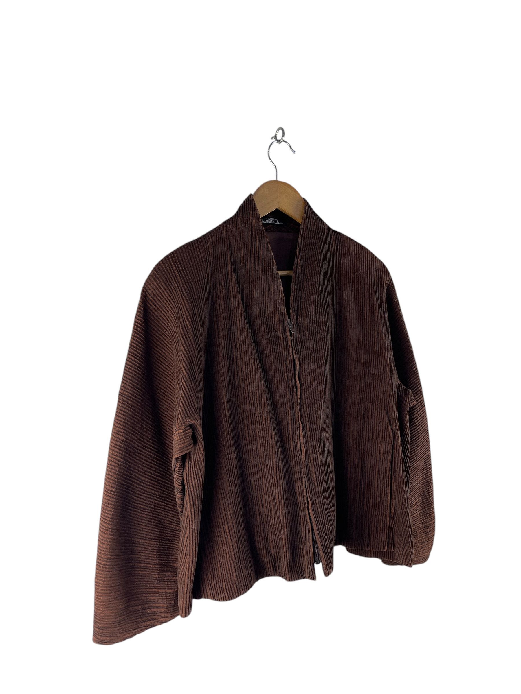 Issey Miyake Vintage Issey Miyake Permanente Pleated Jacket Size US M / EU 48-50 / 2 - 4 Thumbnail