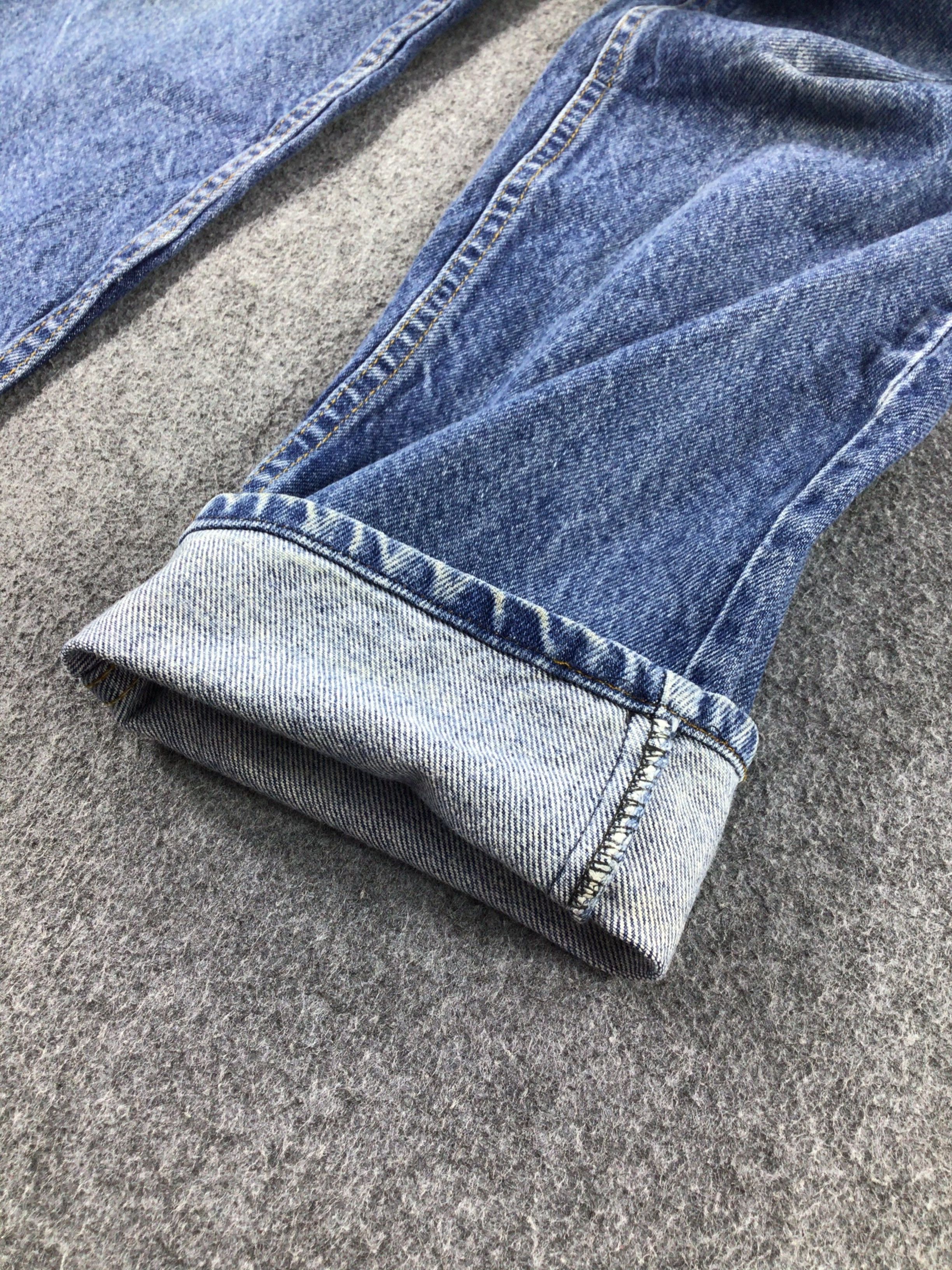 Levi's Vintage Levis White Tab Distressed Jeans KJ231 Size US 31 - 6 Thumbnail