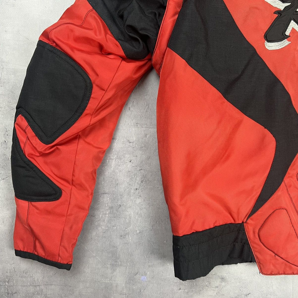 Yamaha Rare! Yamaha R1 Vintage Racing Vest Jacket Big Logo 90s Size US S / EU 44-46 / 1 - 11 Thumbnail