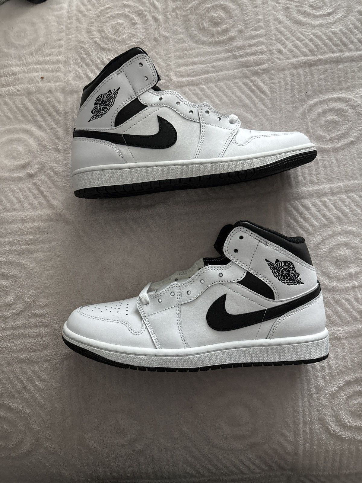 Jordan Brand × Nike Jordan 1 Size US 8 / EU 41 - 1 Thumbnail