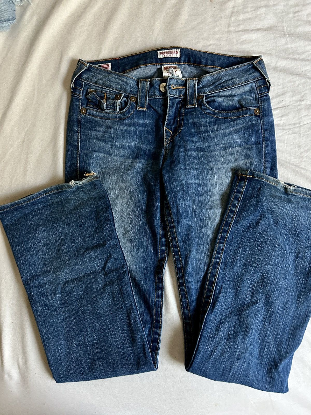 True Religion True Religion Petite Women’s Medium Wash Bootcut Denim Size 25" / US 0 / IT 36 - 4 Thumbnail