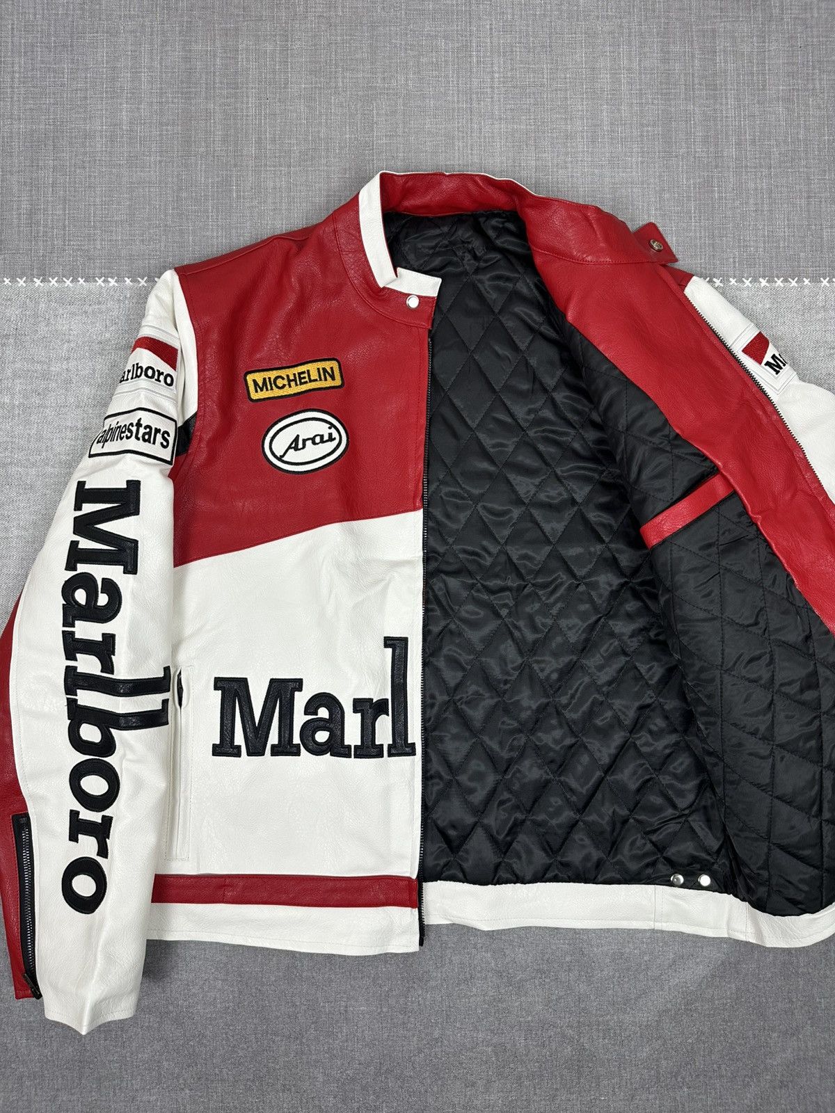 Vintage Vintage Marlboro Racing Leather Jacket — Moto GP / F1 Style Size US L / EU 52-54 / 3 - 7 Thumbnail