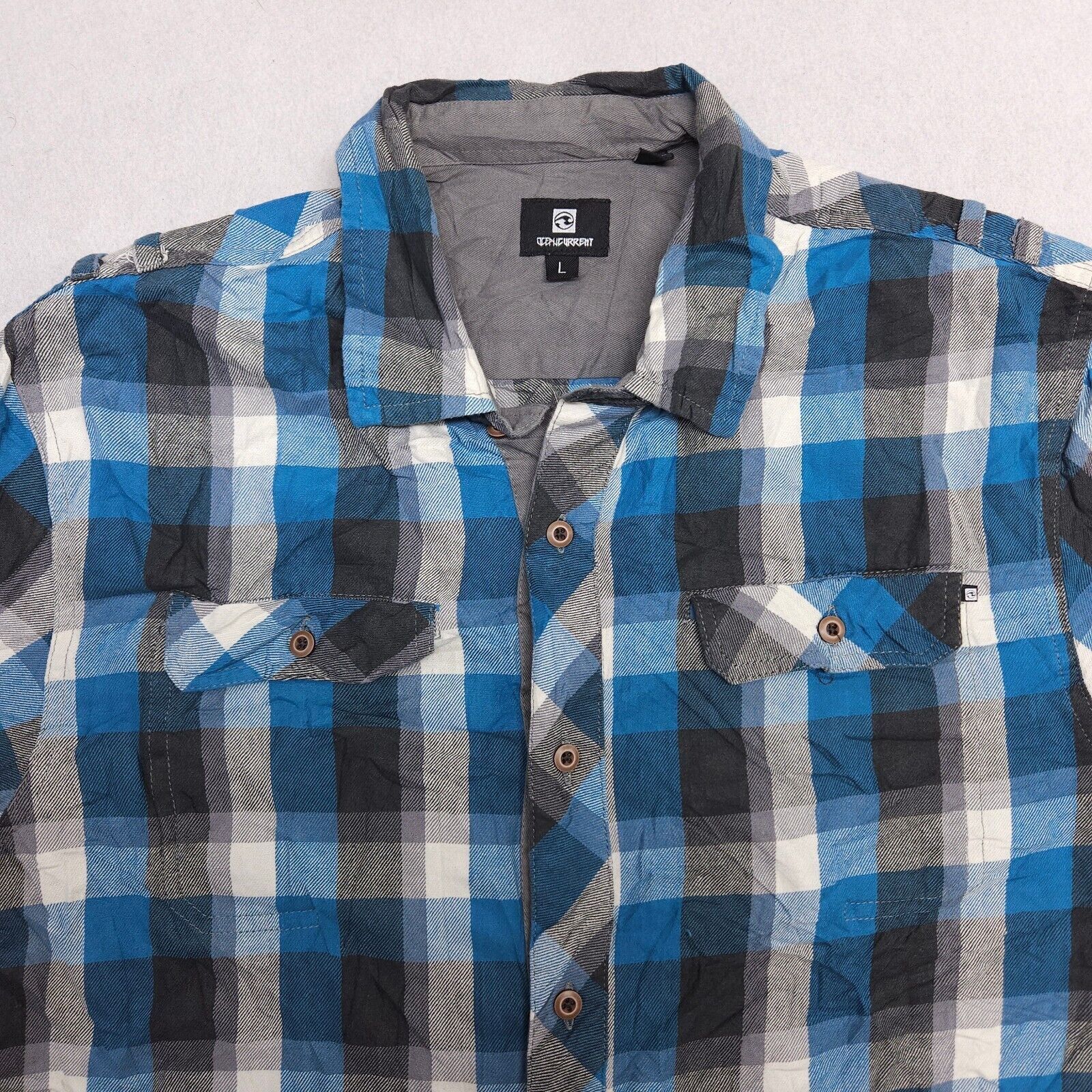 Ocean Current Ocean Current Gingham Flannel Button Shirt Mens Size L Blue Size US L / EU 52-54 / 3 - 1 Thumbnail