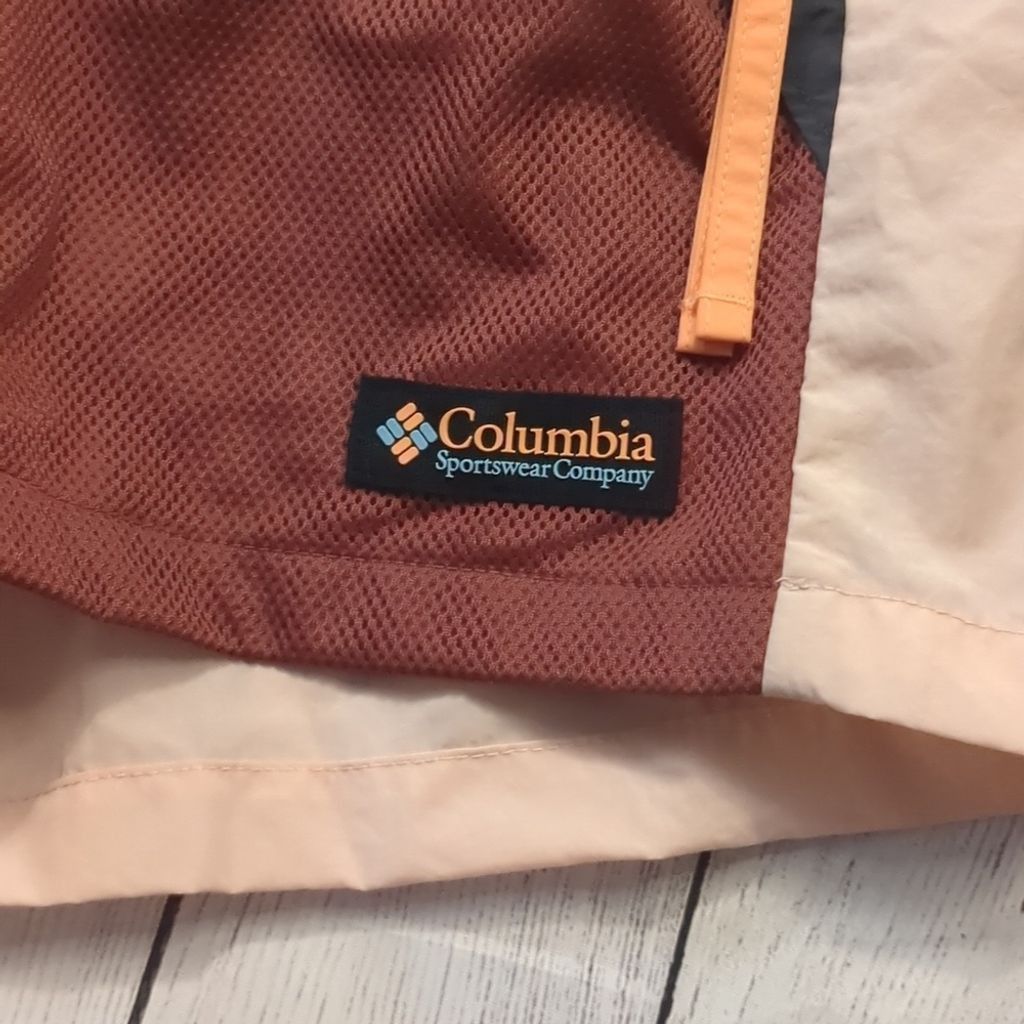 Columbia Columbia riptide retro shorts size large Size 33" - 4 Thumbnail