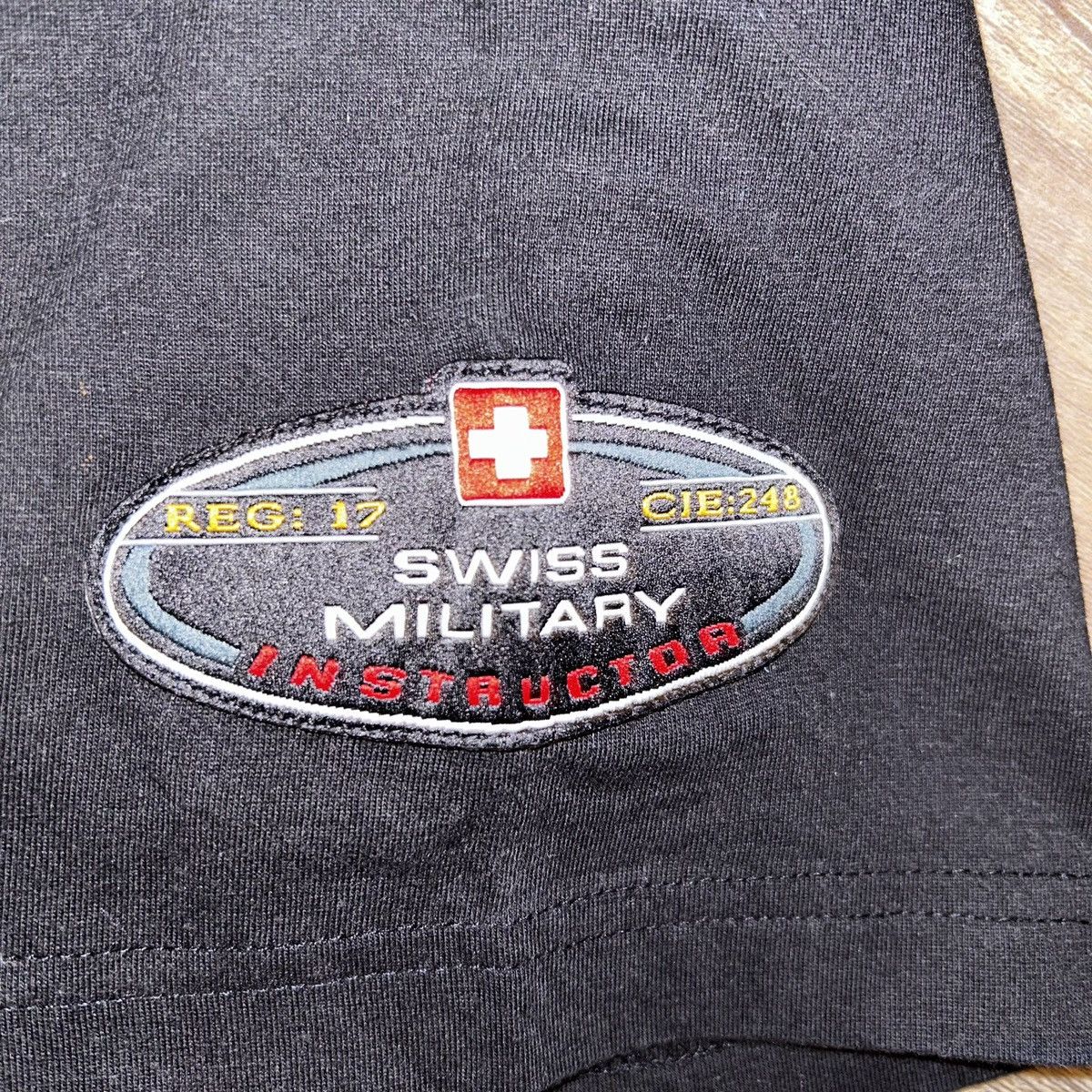 Vintage X Large Swiss army instructor T-shirt Size US XL / EU 56 / 4 - 2 Thumbnail