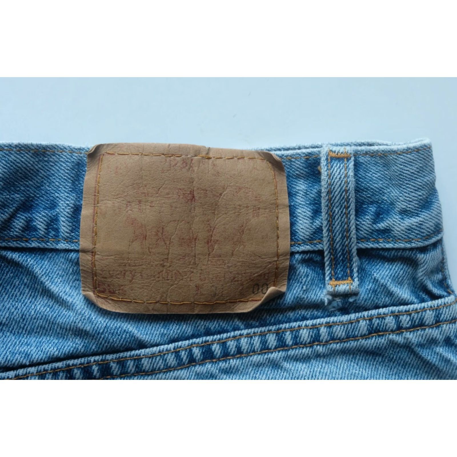 Levi's VINTAGE Levi's 505 Cut Off Shorts Made in USA Denim Women SZ 31 2001 USA Logo 3" Inseam Summer Spring Fall Mens/Womens? Size 24" / US 00 / IT 34 - 5 Thumbnail