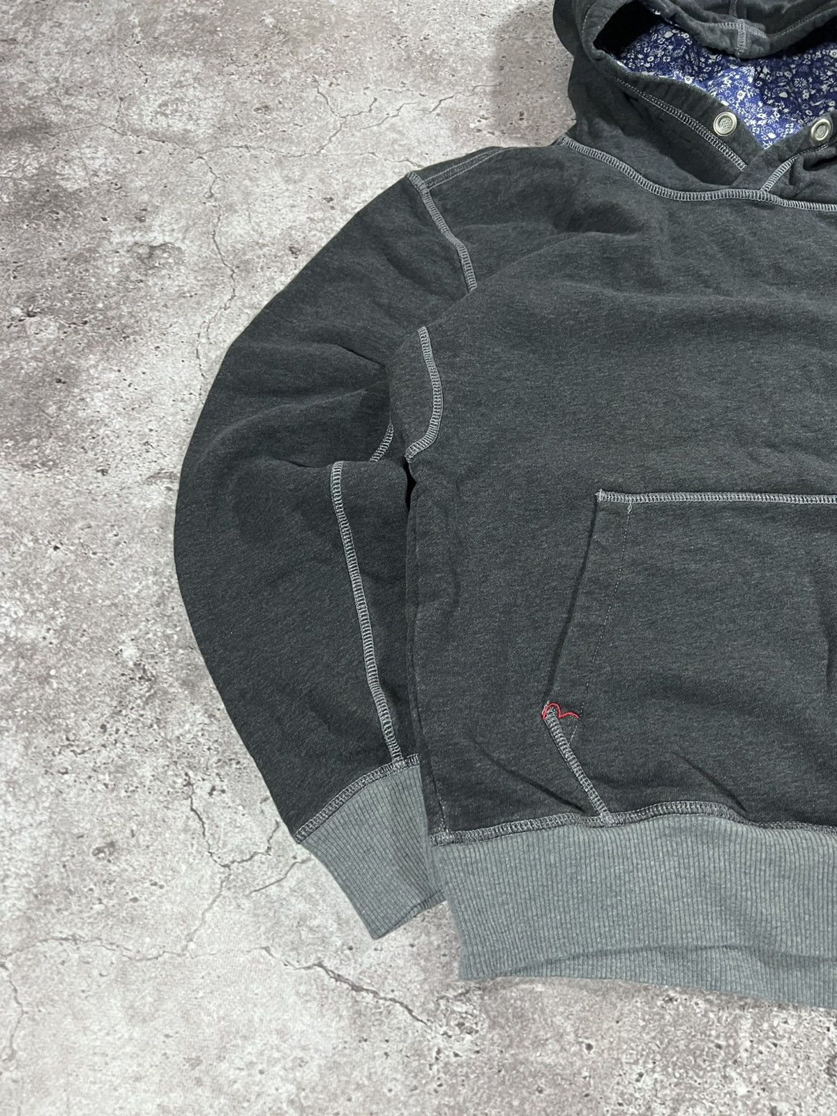 Evisu Vintage 2000s Y2K EVISU Hoodie Pullover Sweatshirt Size US M / EU 48-50 / 2 - 5 Thumbnail