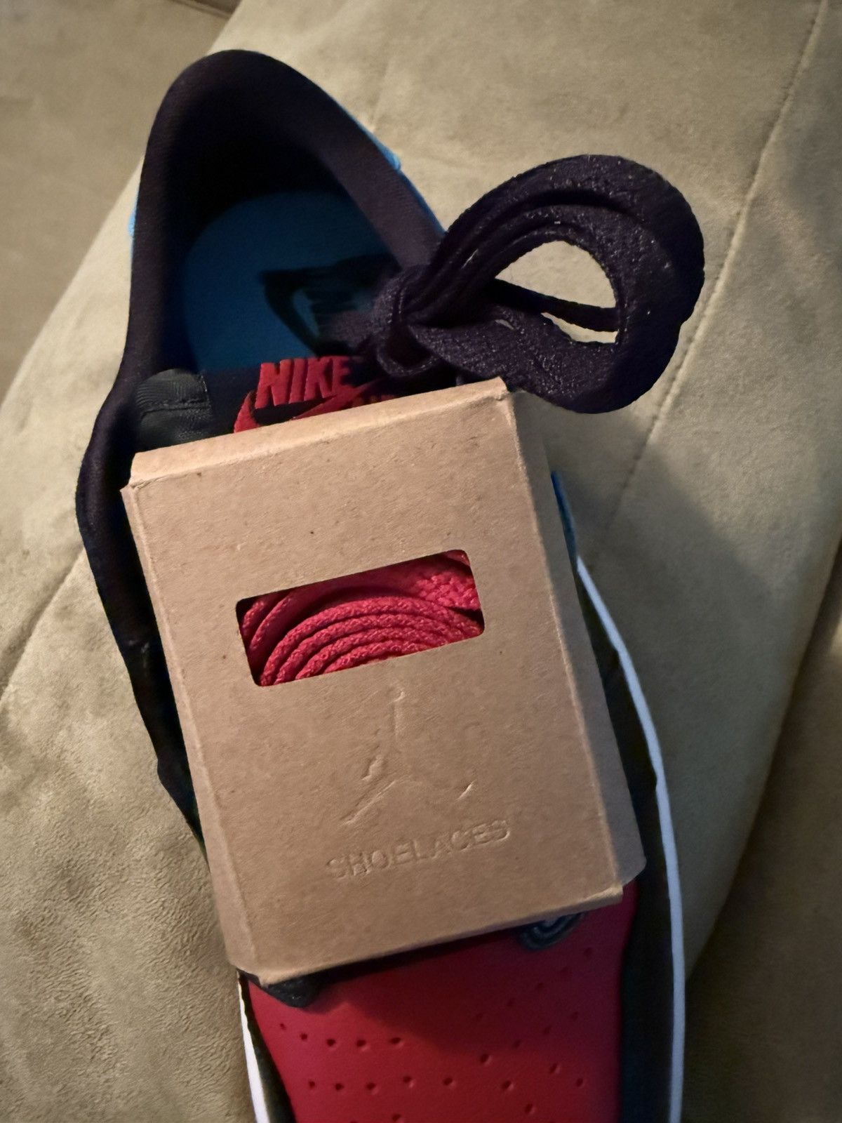 Nike NEW Nike Air Jordan 1 Retro Low UNC to CHICAGO 7w/5.5m w/Box Size US 7 / IT 37 - 17 Thumbnail