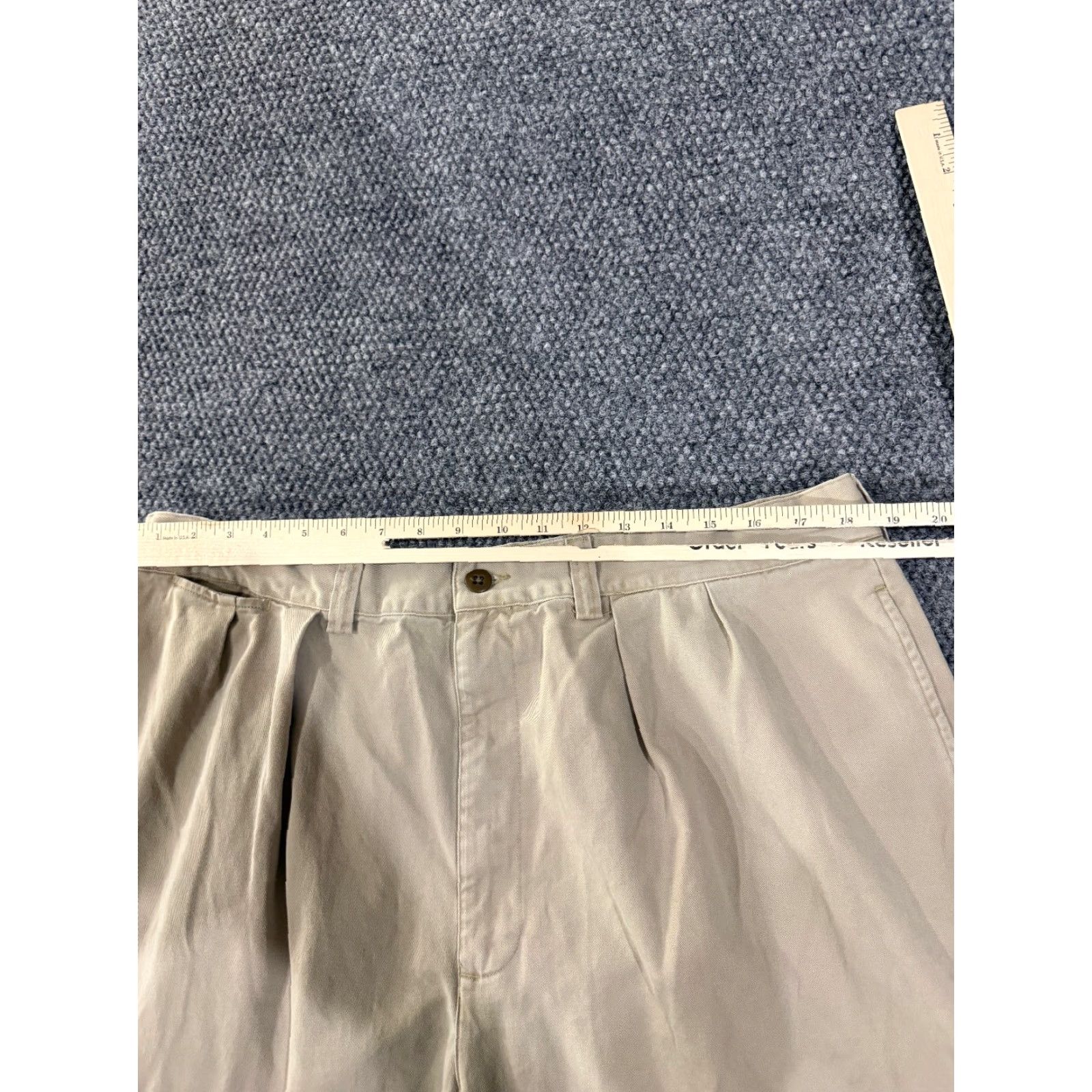 Polo Ralph Lauren VINTAGE Polo Ralph Lauren Pants Mens 38x30 Khaki Chino Straight Leg Casual Classic Size US M / EU 48-50 / 2 - 4 Thumbnail
