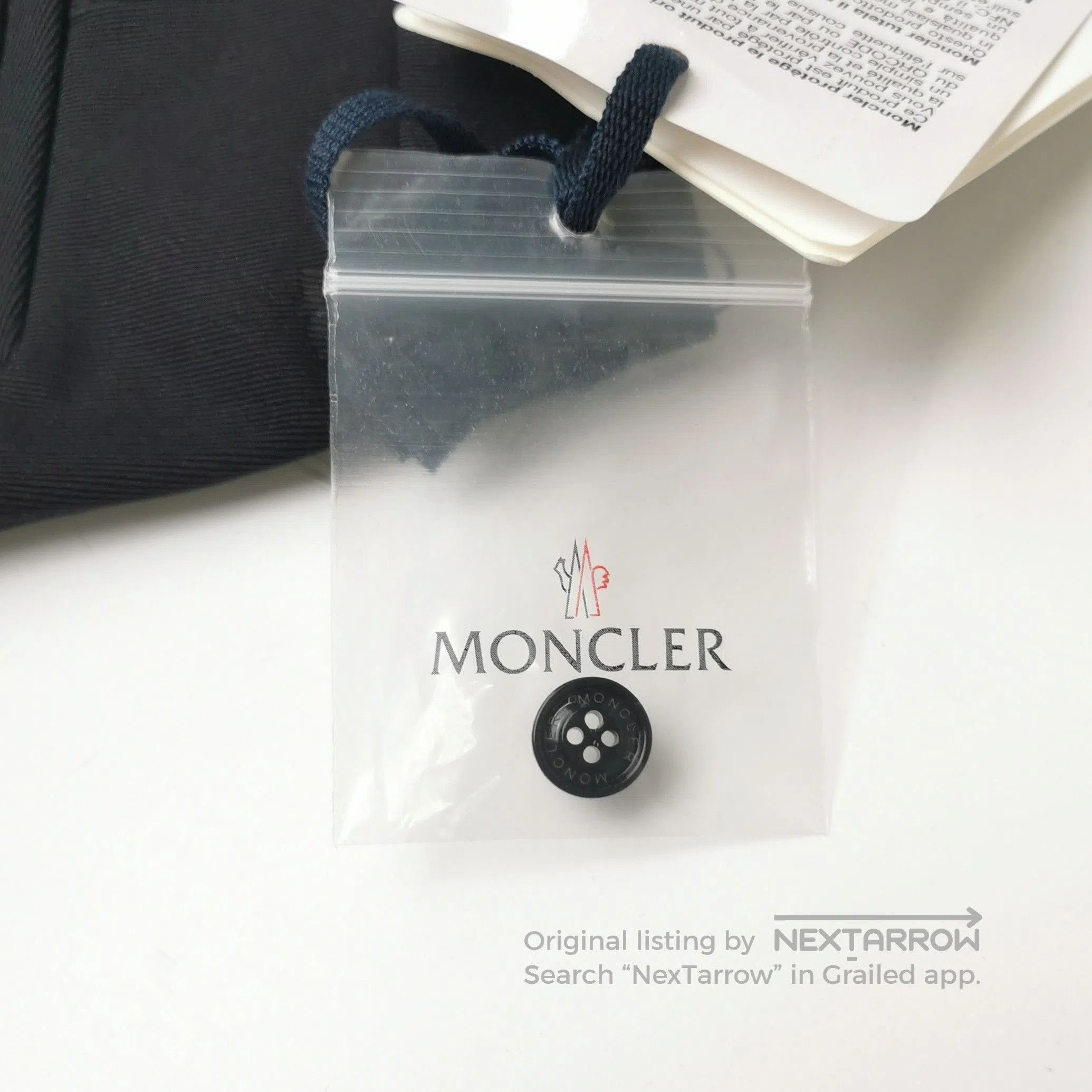 Moncler Moncler Solid Black Straight. Size US 36 / EU 52 - 3 Thumbnail