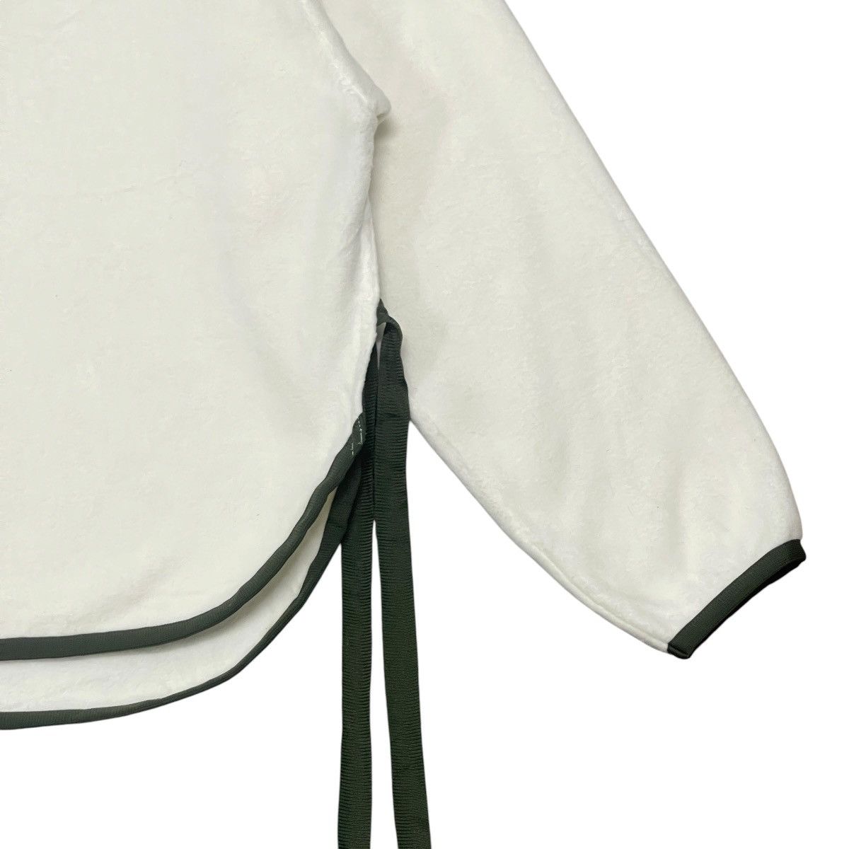 Uniqlo × White Mountaineering Uniqlo X White Mountaineering Fleece Oversize Pullover Shirt Size US S / EU 44-46 / 1 - 4 Thumbnail
