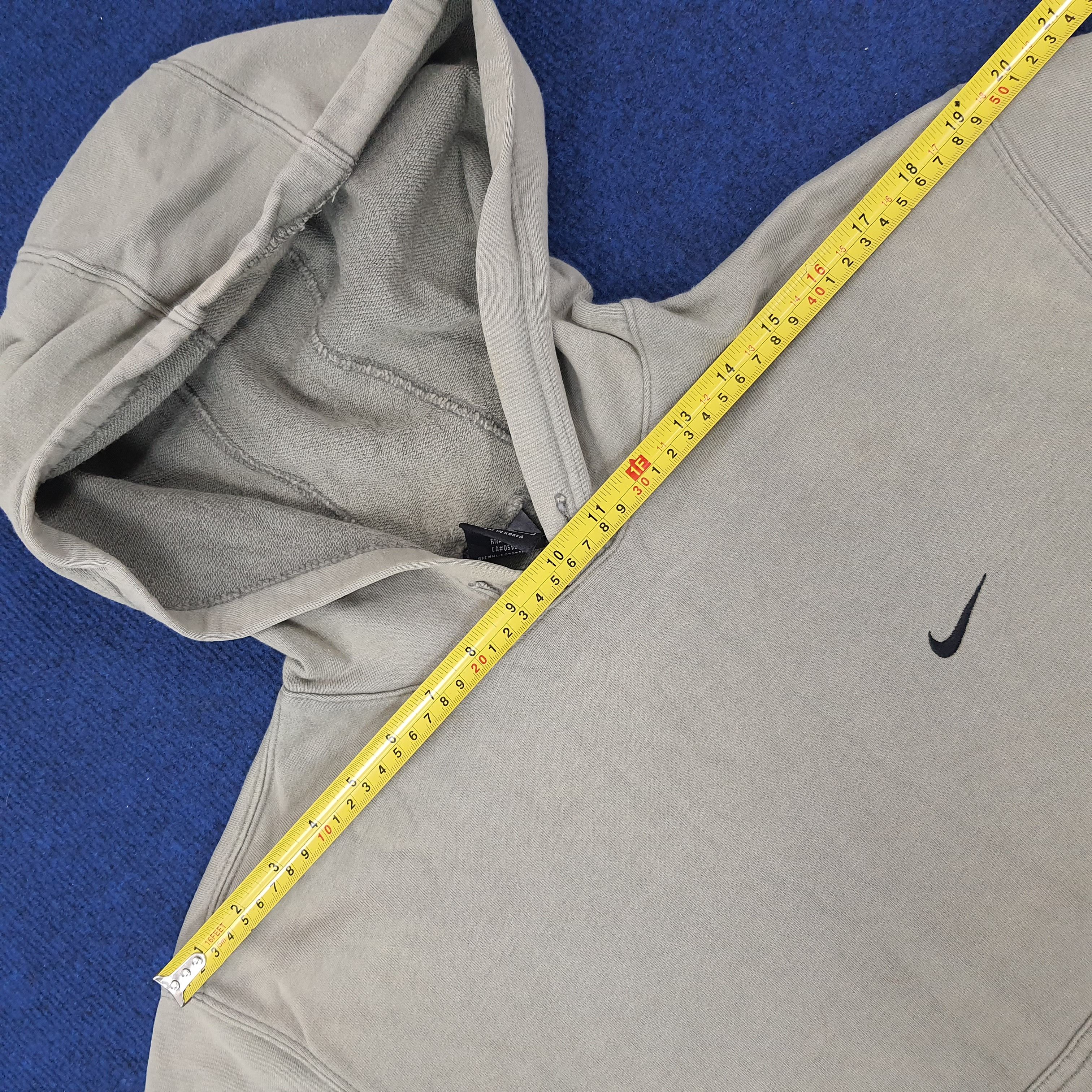 Nike × Vintage Vintage Nike Embroidery Swoosh Hoodie C215N18 Size US L / EU 52-54 / 3 - 10 Thumbnail