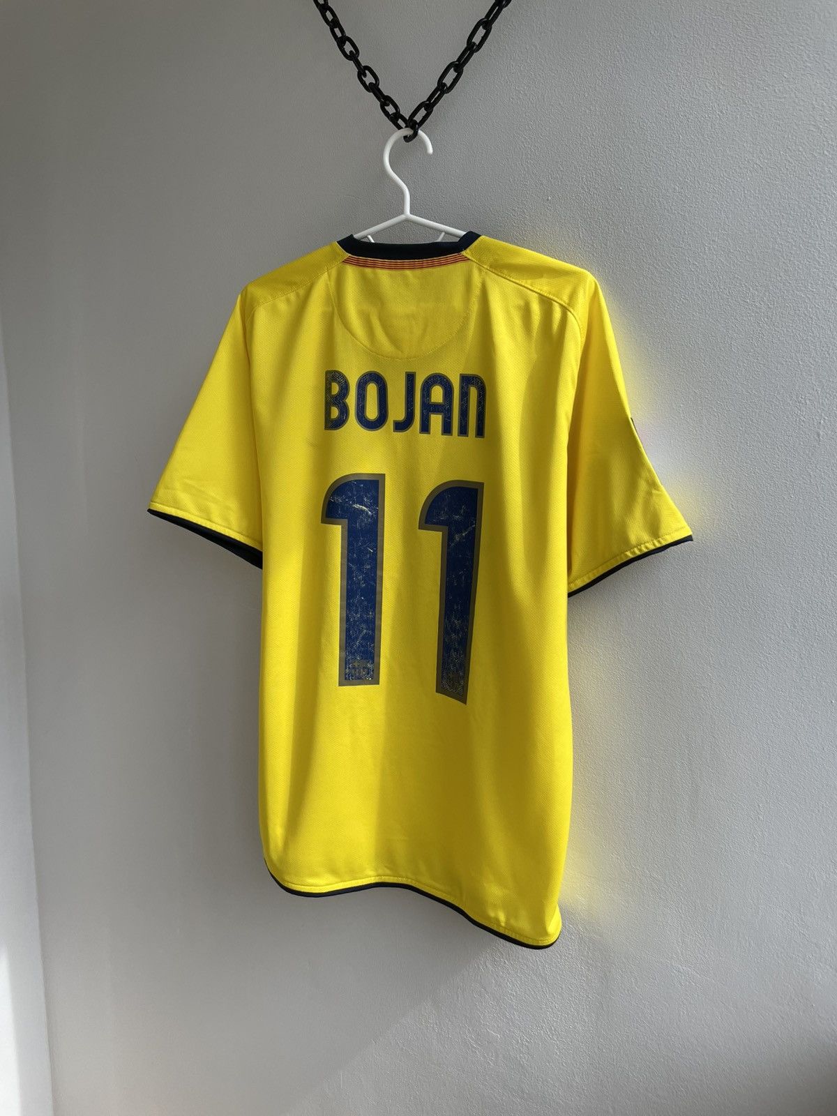 Vintage Barcelona 2008 2009 2010 #11 Bojan Away Football Shirt Size US M / EU 48-50 / 2 - 16 Thumbnail