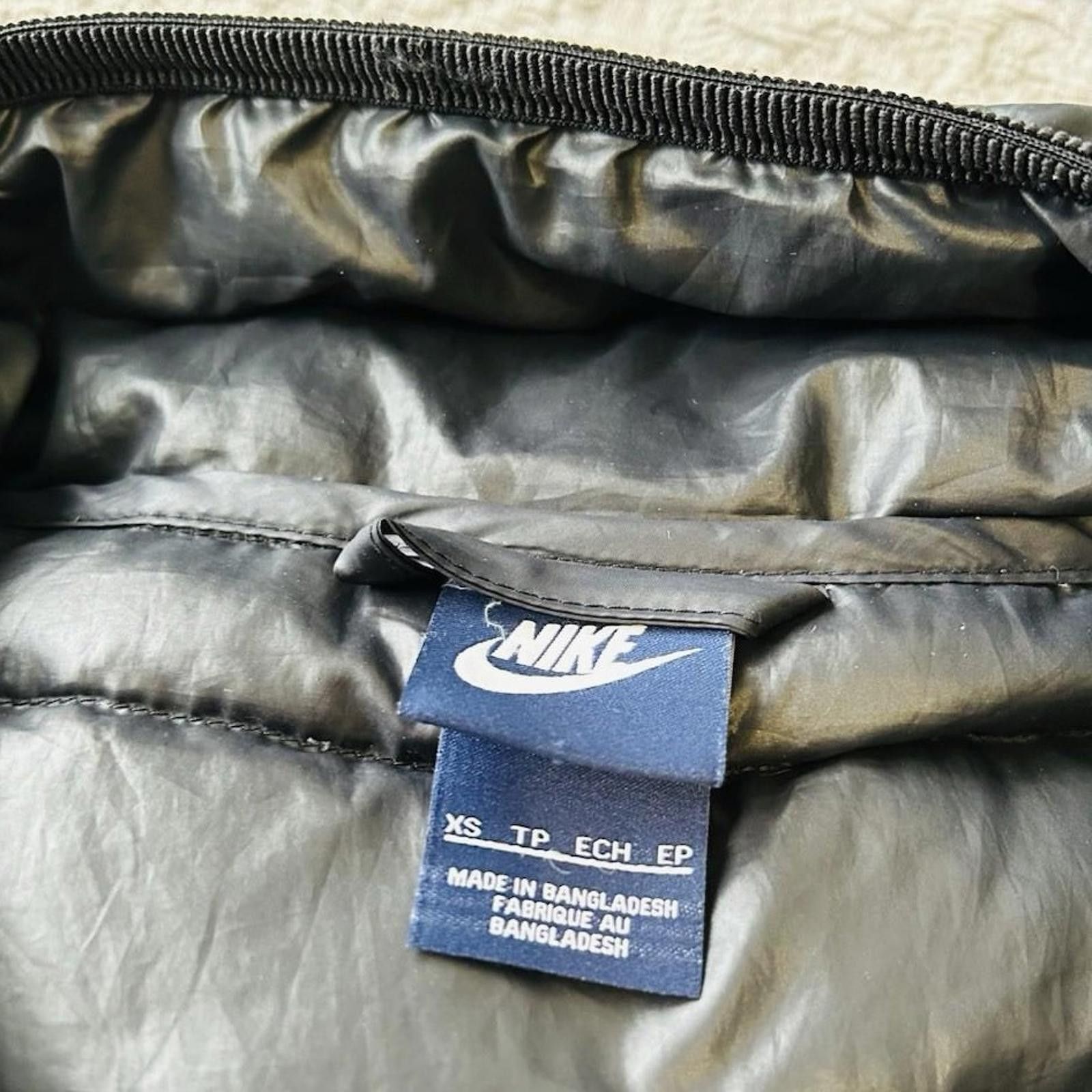 Nike NIKE Running Vest Duck Down Lightweight Y2K - Size XS (009) Size XS / US 0-2 / IT 36-38 - 4 Thumbnail