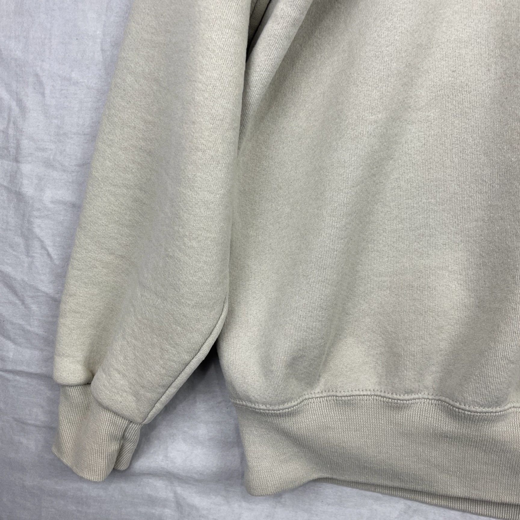 Russell Athletic VINTAGE Russell Athletic Sweater Mens 2XL Beige Sweatshirt Pullover Made In USA Size US XXL / EU 58 / 5 - 6 Thumbnail