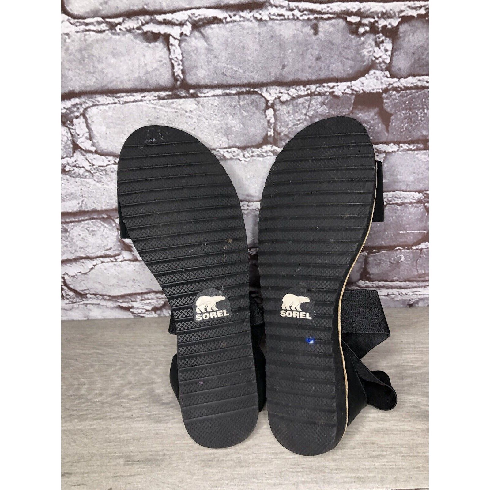 SOREL Sorel Med Ella Black Leather Cross Ankle Strap Flat Sandals Size US 10 / IT 40 - 14 Thumbnail