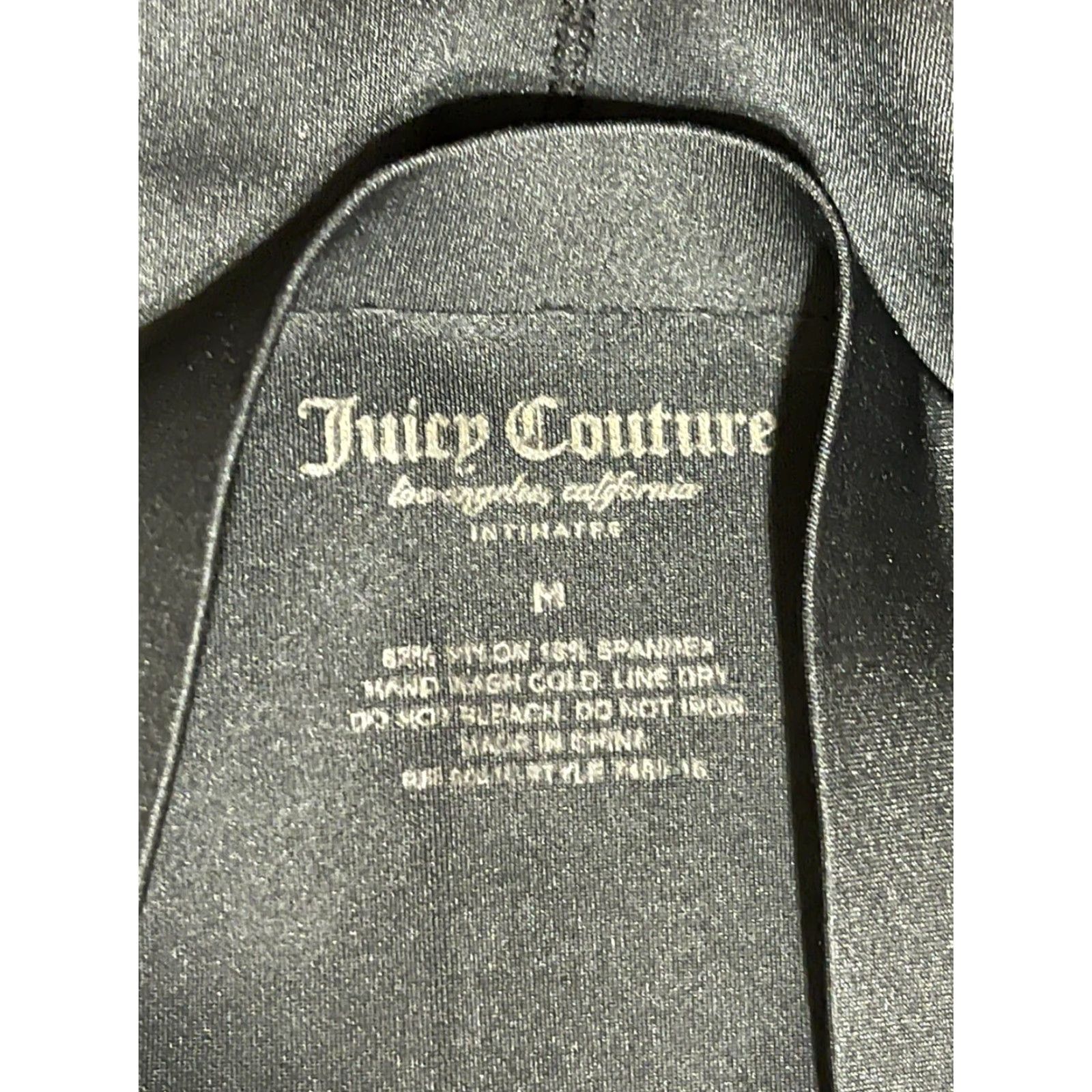 Juicy Couture Juicy Couture Shorts Women’s Size M Black Pull On Bike Regular Inseam 7 in Size 32" / US 10 / IT 46 - 6 Thumbnail