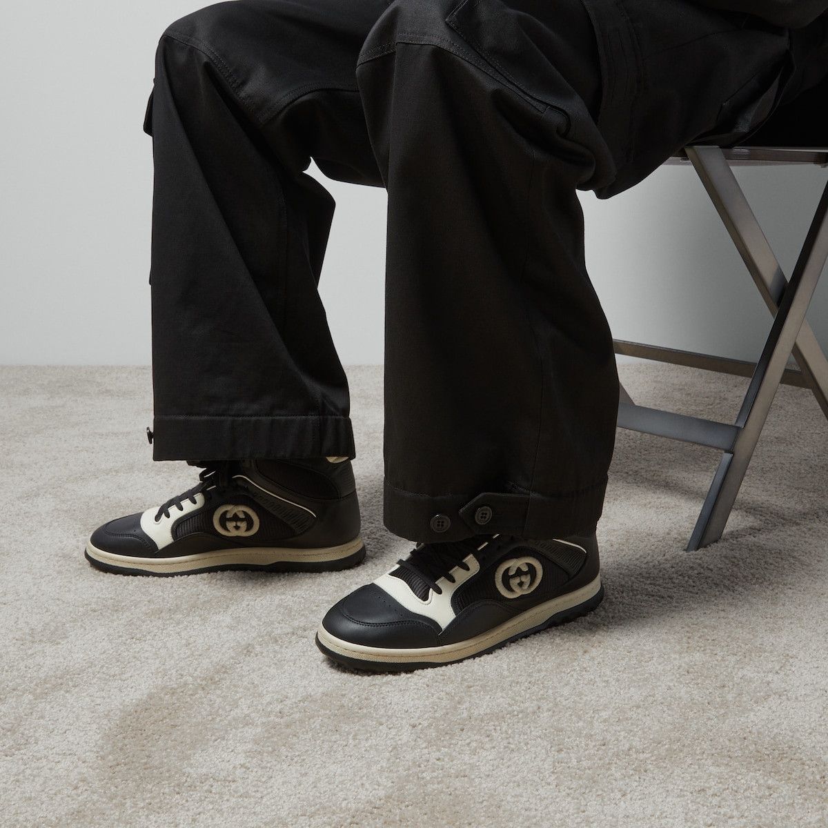 Gucci o1s1wg110125 MAC80 High Top Sneakers in Black/White Size US 10.5 / EU 43-44 - 2 Thumbnail