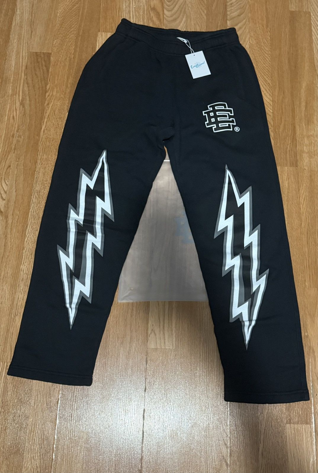 Eric Emanuel Eric Emanuel Black Bolt Pattern Sweatpants Size US 32 / EU 48 - 1 Thumbnail