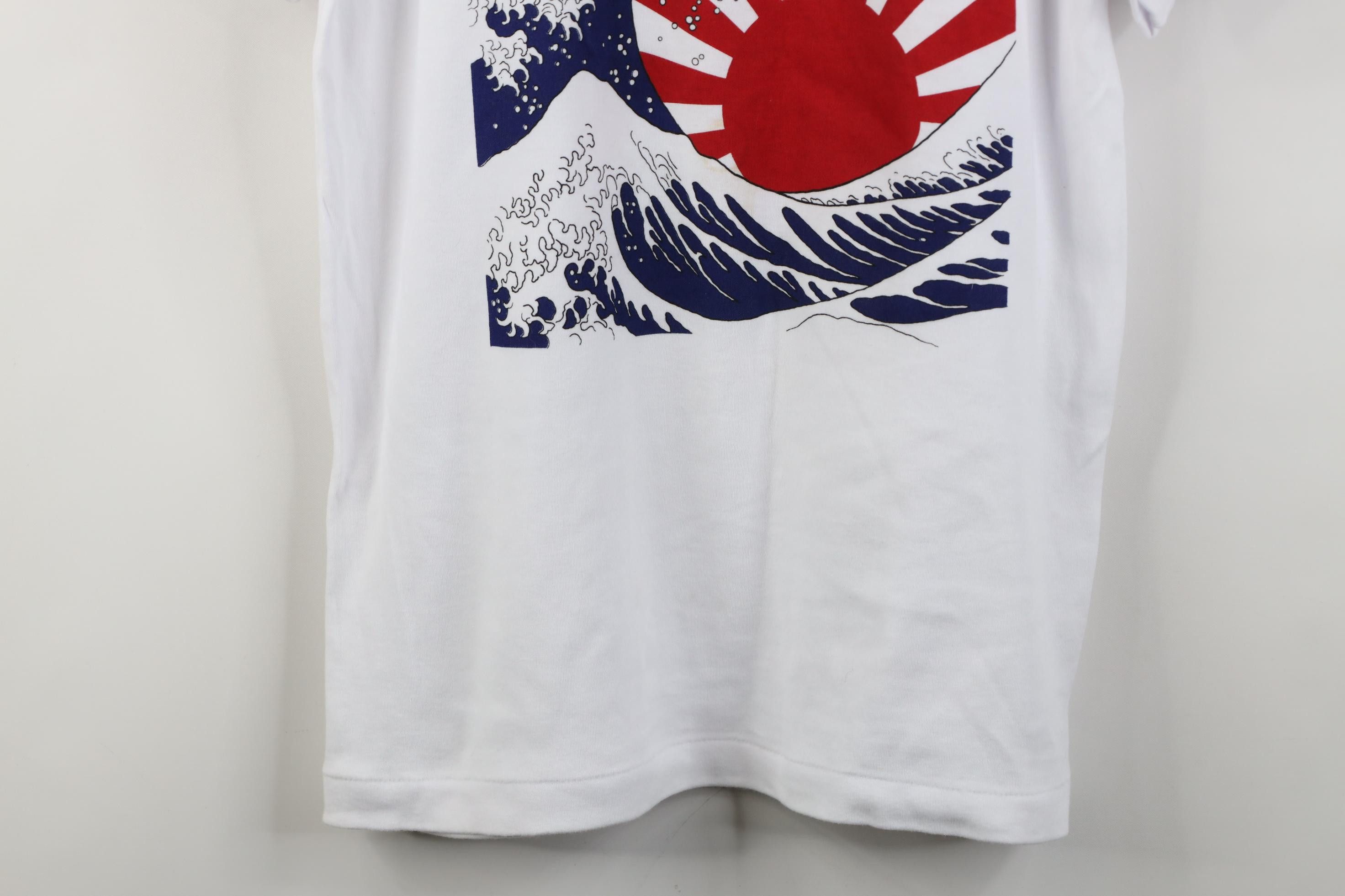 Vintage Vintage 90s Streetwear Rising Sun Great Wave T-Shirt White Size US M / EU 48-50 / 2 - 3 Thumbnail