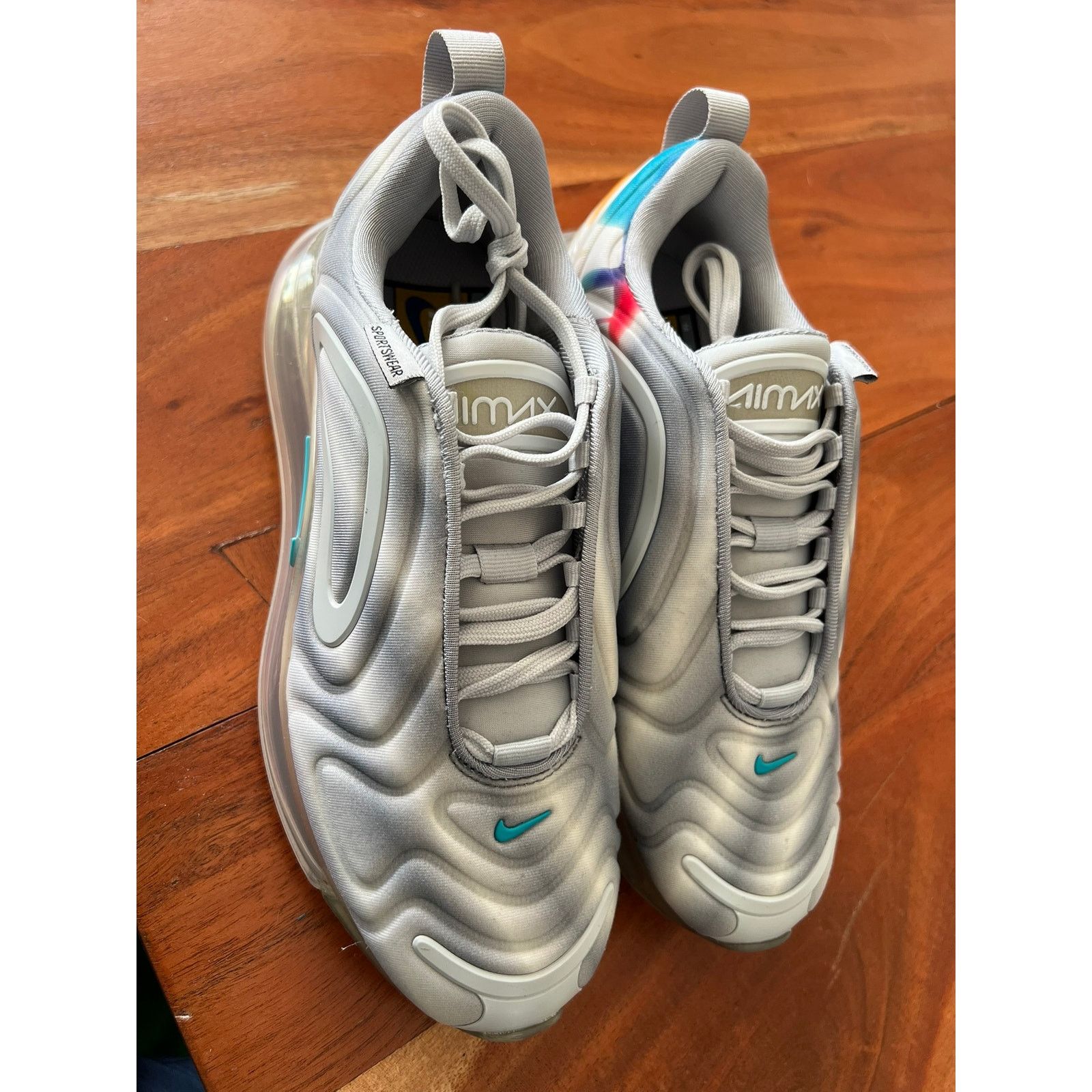 Nike Nike Air Max 720 Youth Sz 5Y Sneakers Shoes Size US 5 / IT 35 - 5 Thumbnail