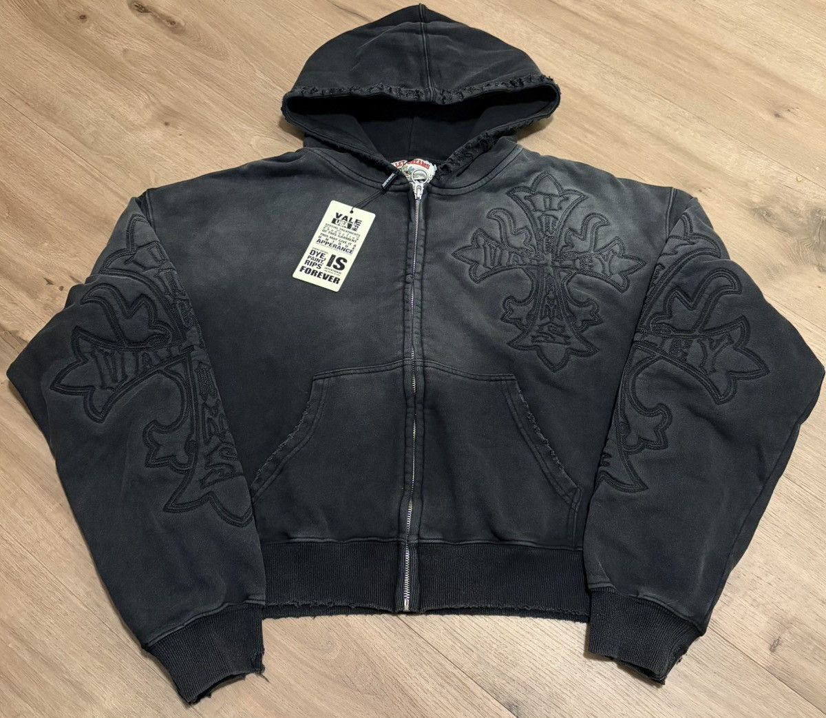 Vale forever carver zip up sz L