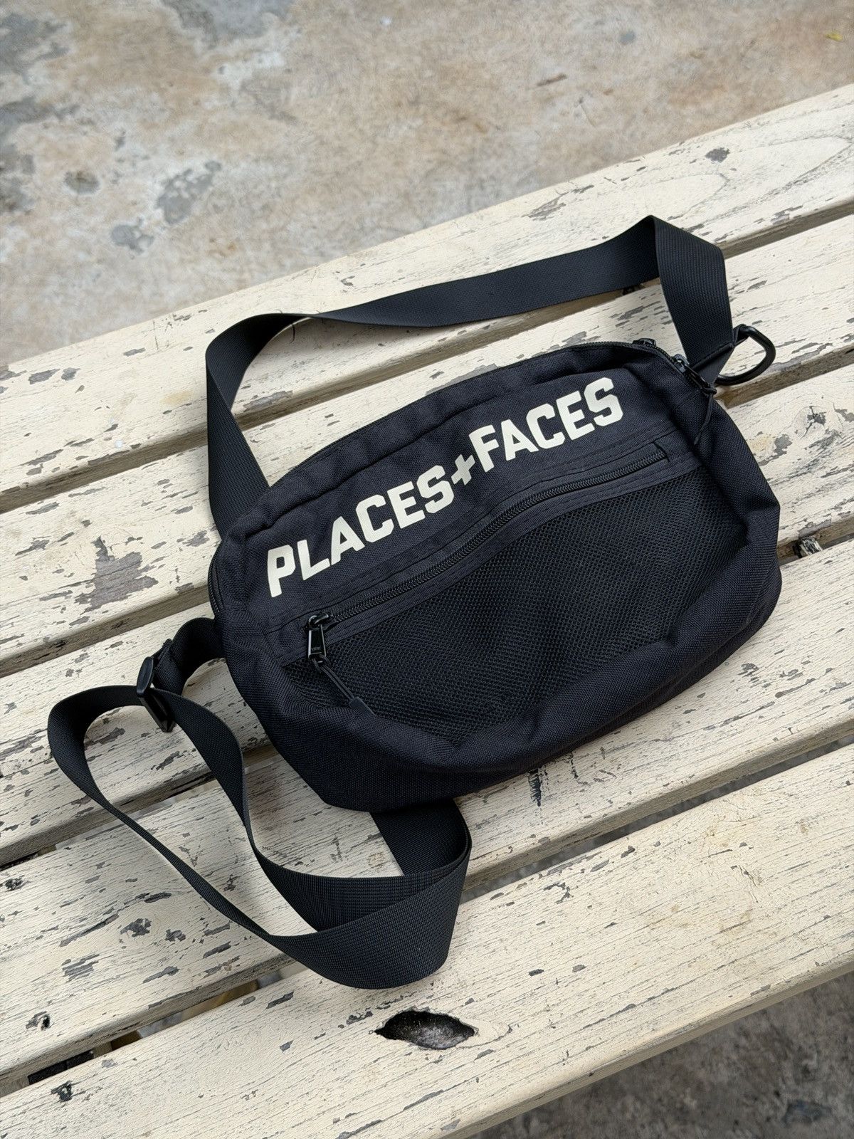 Places + Faces Places + Faces Shoulder Bag Size ONE SIZE - 1 Thumbnail
