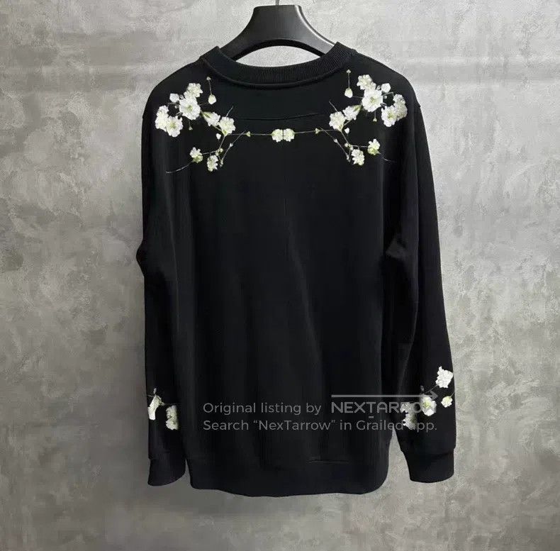 Givenchy Givenchy Classic black studded star print logo hoodie Size US M / EU 48-50 / 2 - 2 Thumbnail