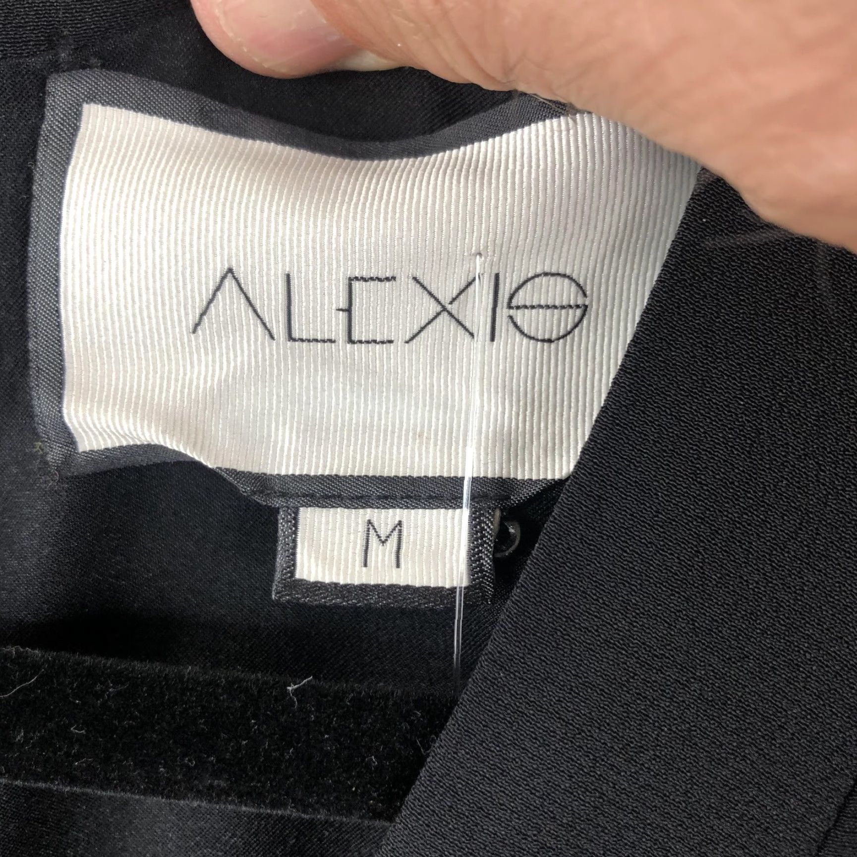 ALEXIS Alexis Dress Womens Medium Black Long Sleeve V Neck Puff Sleeve Mini Elegant Dress Size M / US 6-8 / IT 42-44 - 6 Thumbnail